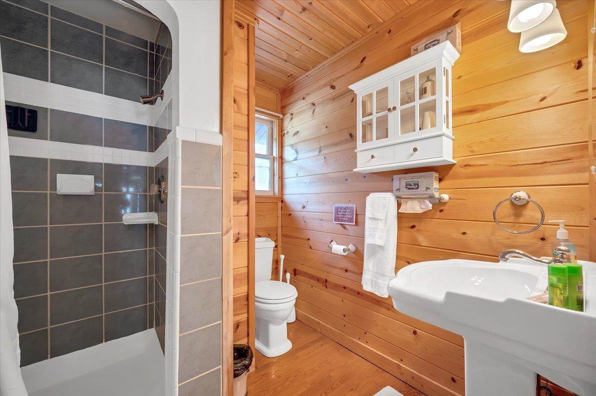 814 Kenyon Road Hill Township MI 48635
