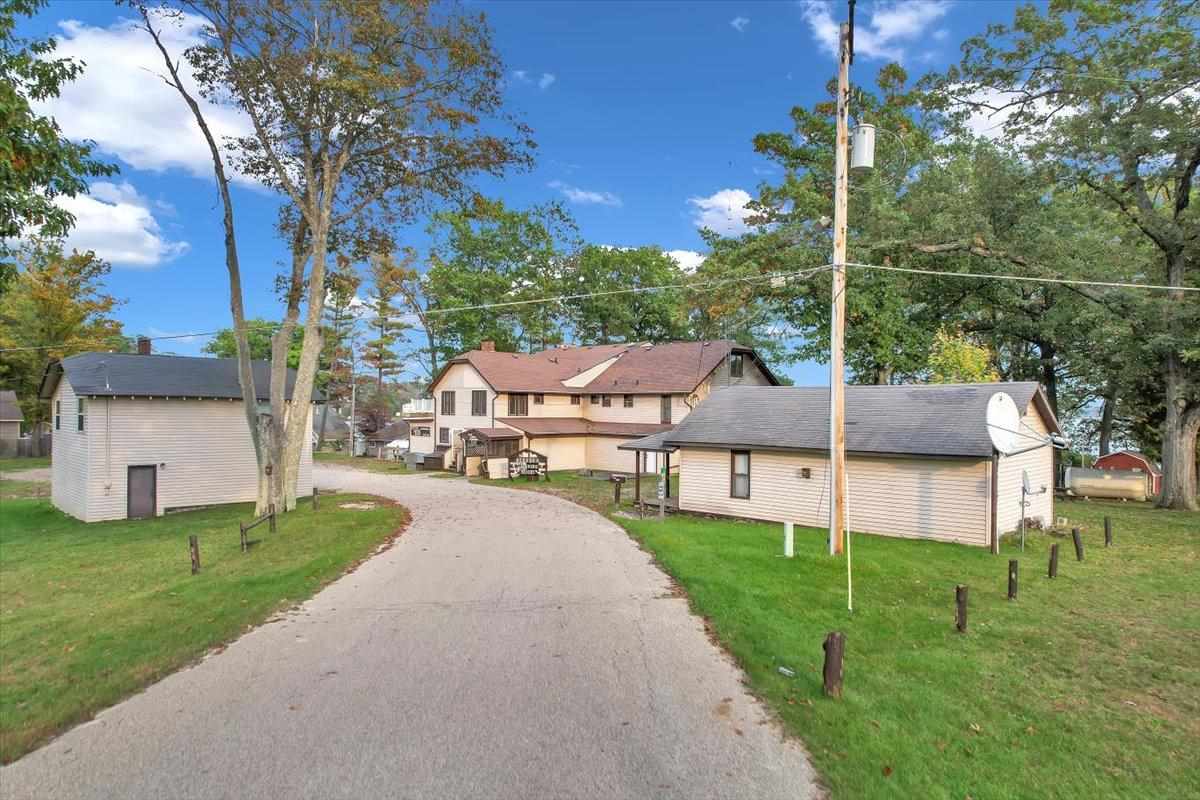 814 Kenyon Road Hill Township MI 48635