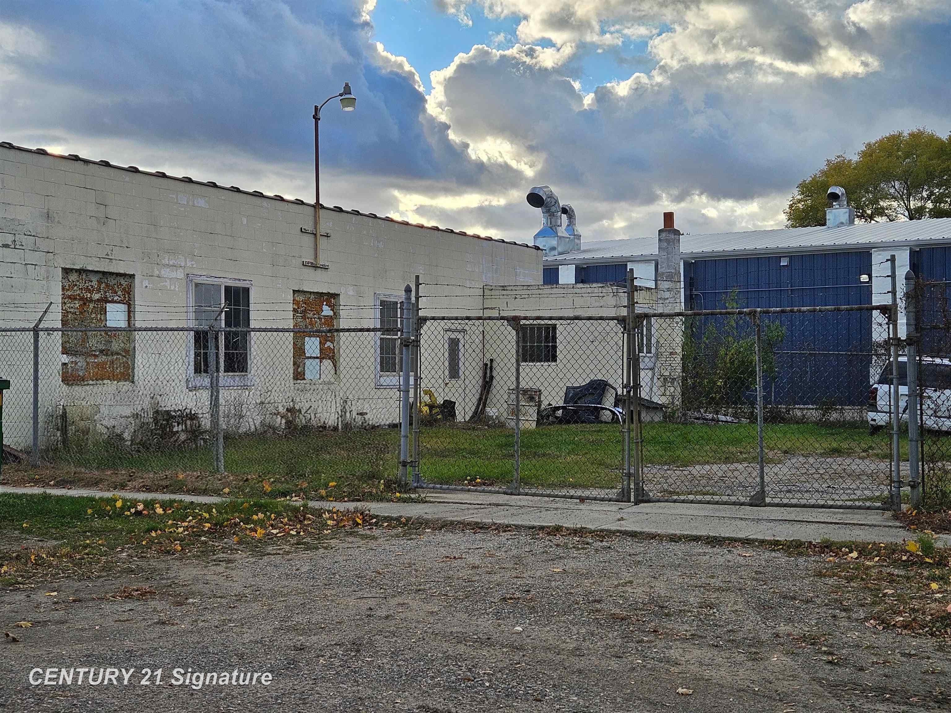 205 N Wood Street Chesaning Village MI 48616