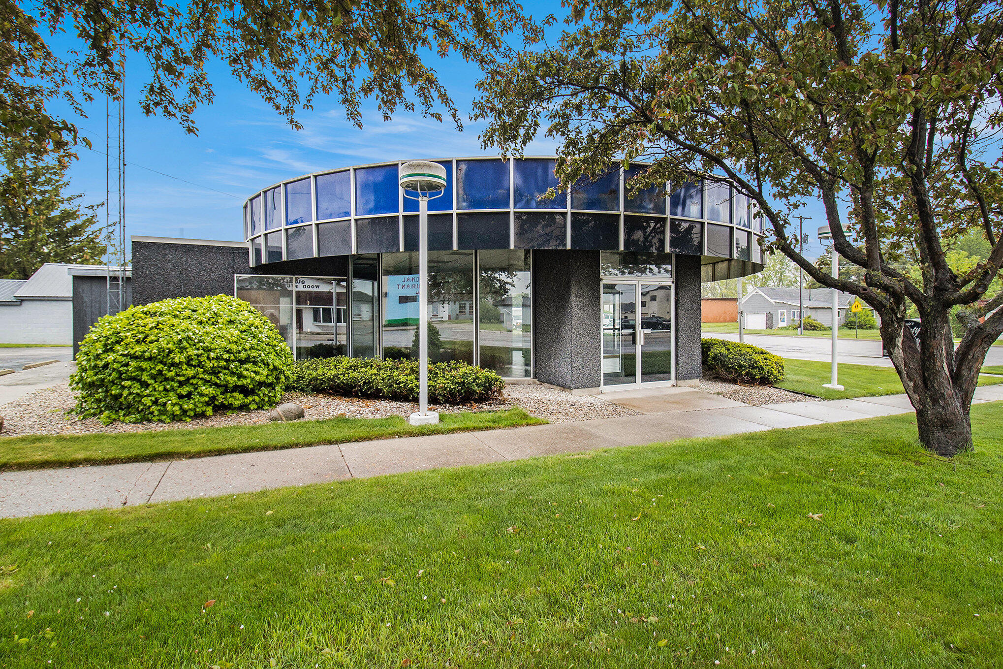 2351 E Us 10 Custer Village MI 49405