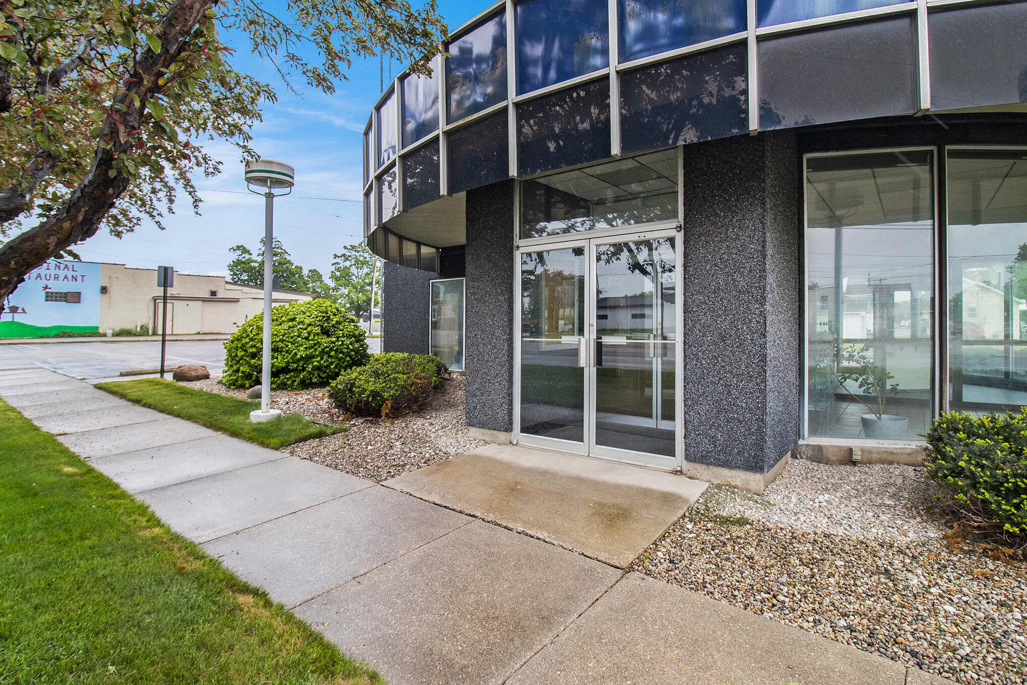 2351 E Us 10 Custer Village MI 49405