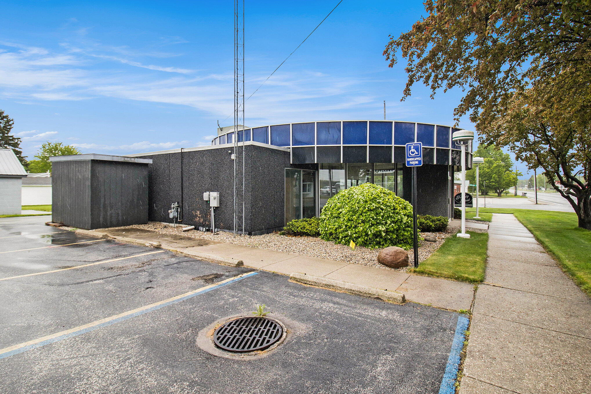 2351 E Us 10 Custer Village MI 49405