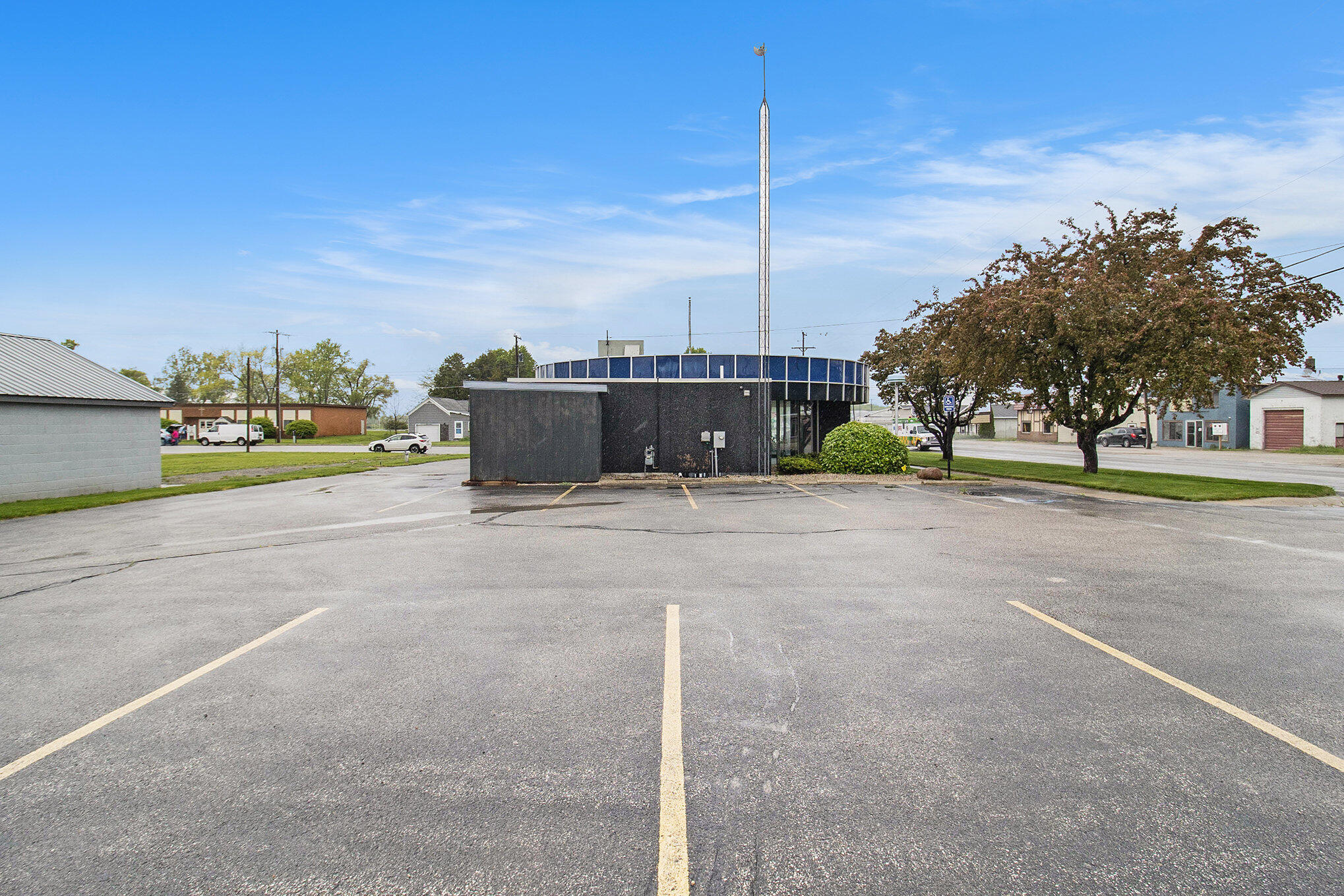 2351 E Us 10 Custer Village MI 49405