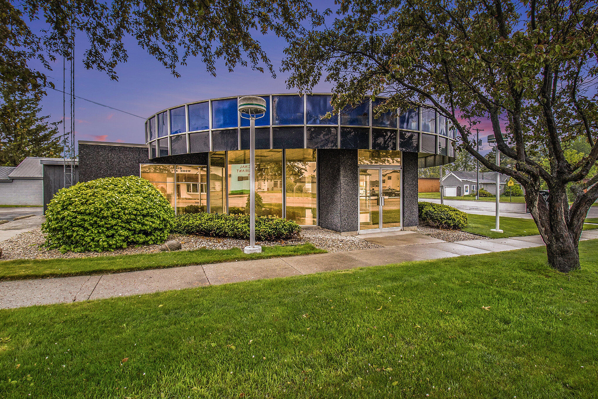 2351 E Us 10 Custer Village MI 49405