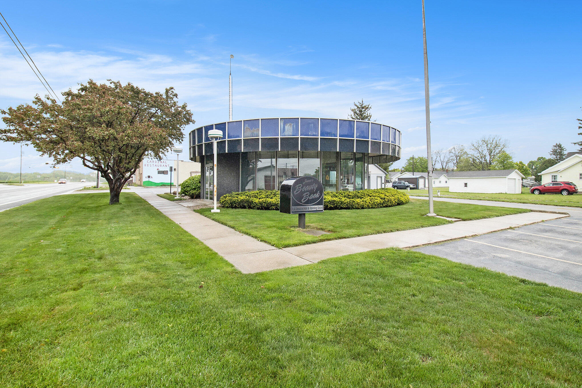 2351 E Us 10 Custer Village MI 49405