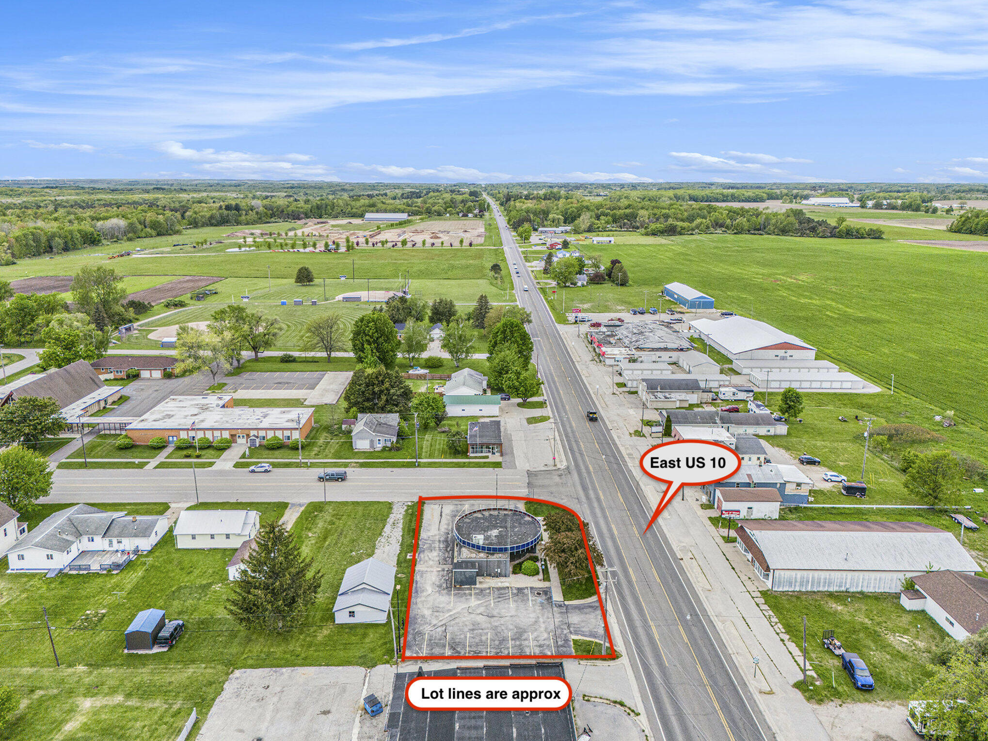 2351 E Us 10 Custer Village MI 49405