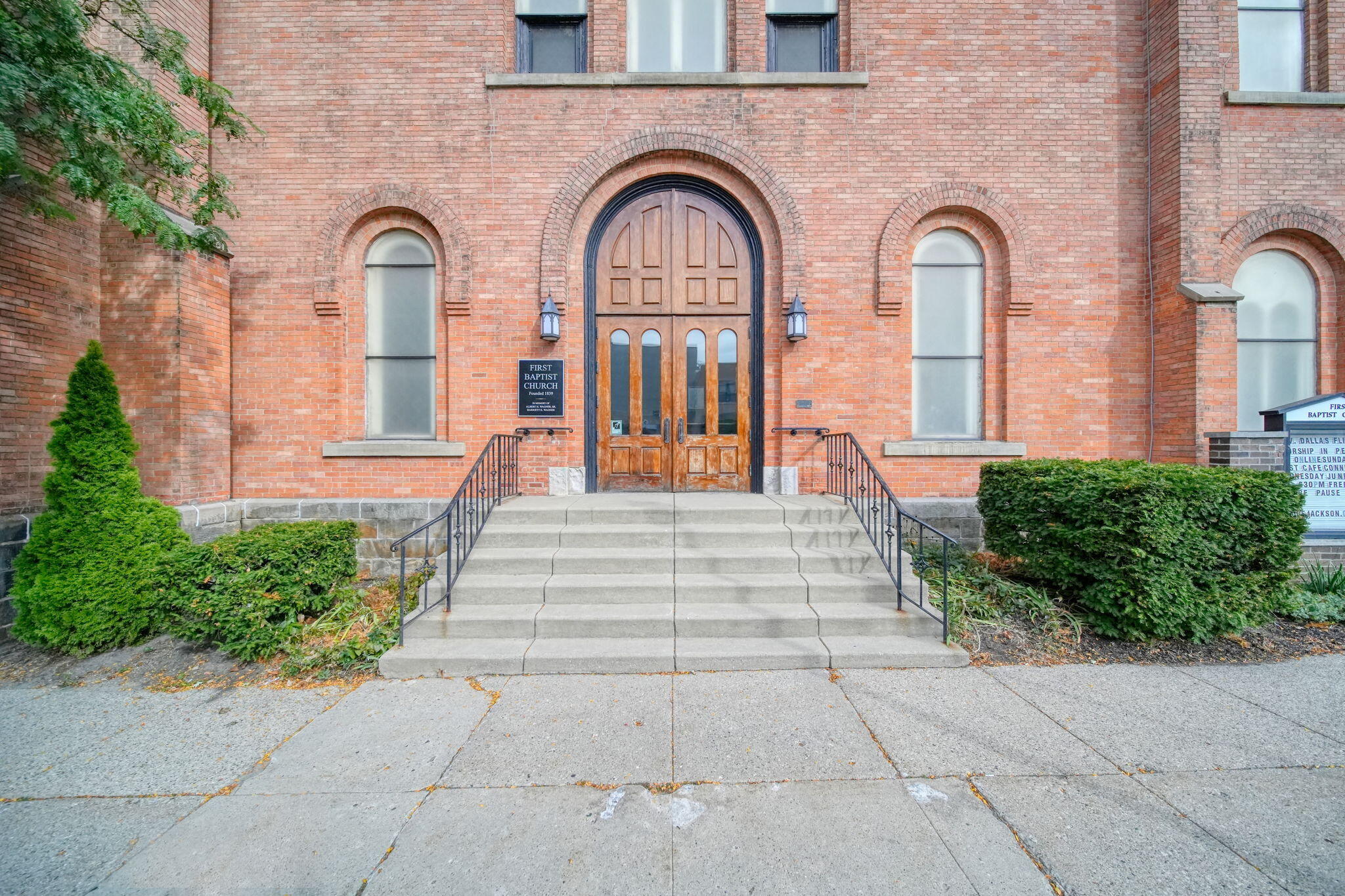 201 S Jackson Street Jackson City MI 49201