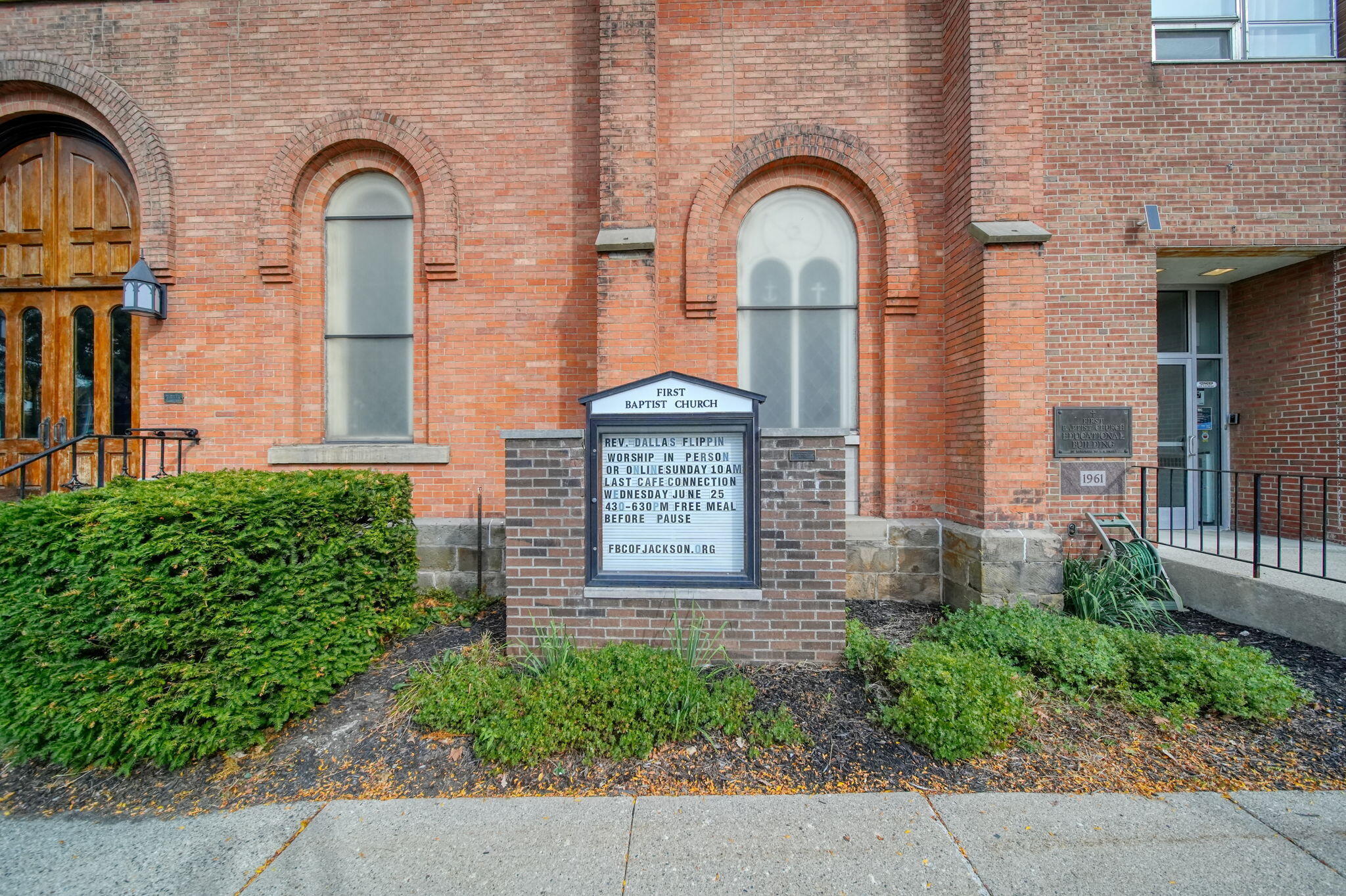 201 S Jackson Street Jackson City MI 49201
