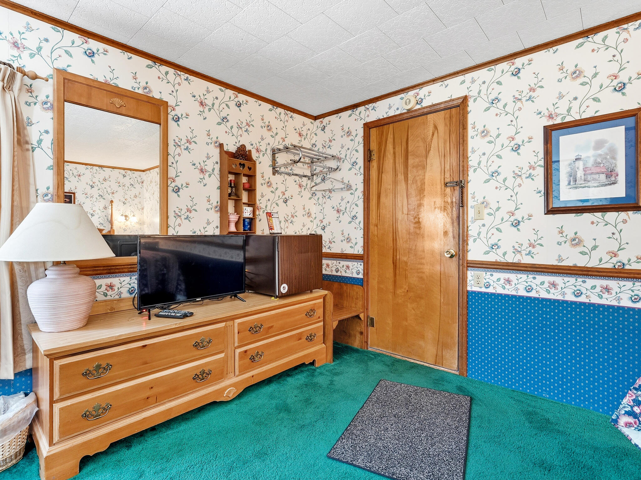 1024 I-75 Business Grayling City MI 49738