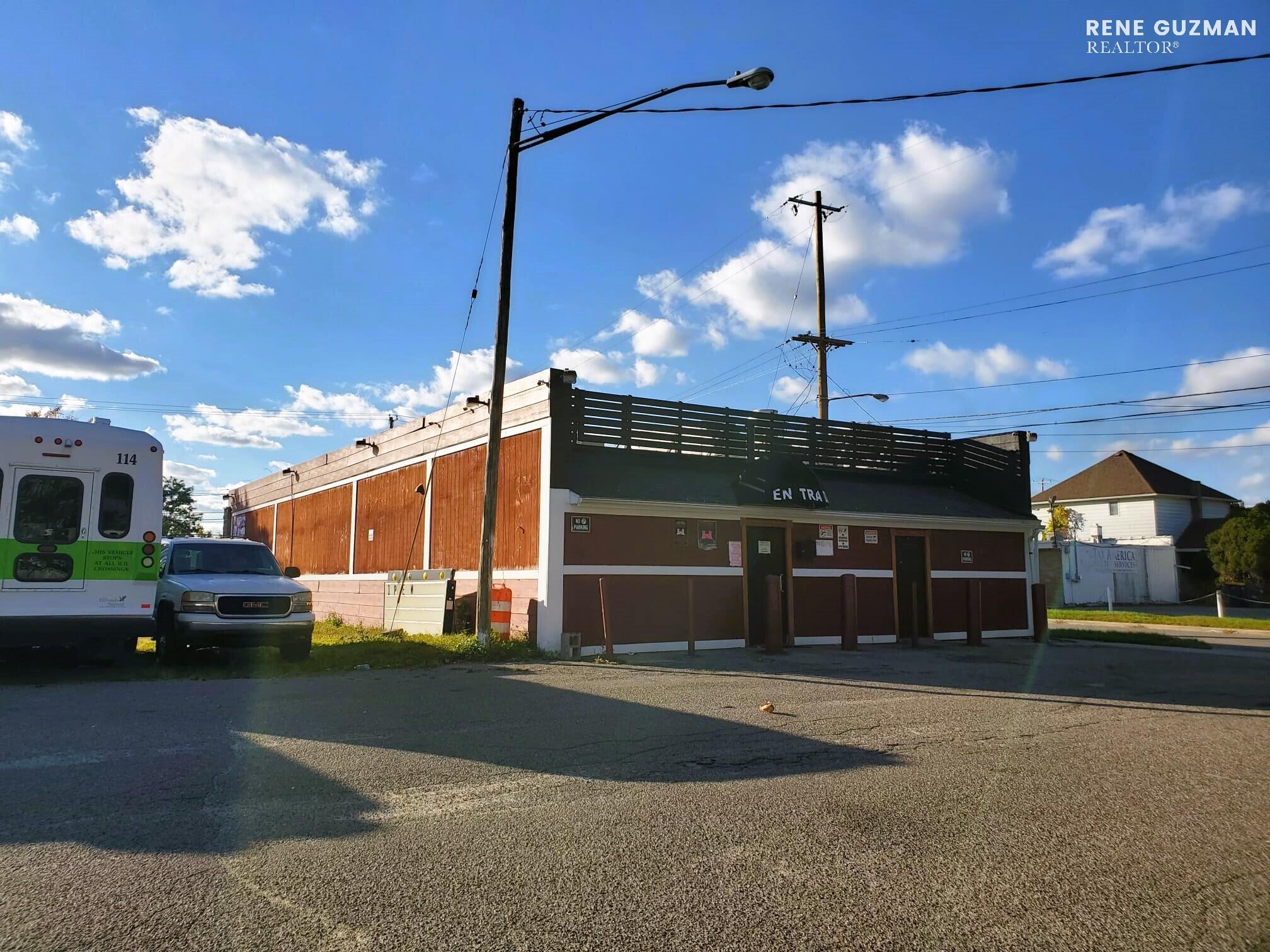 2662 Division Avenue S Grand Rapids City MI 49507