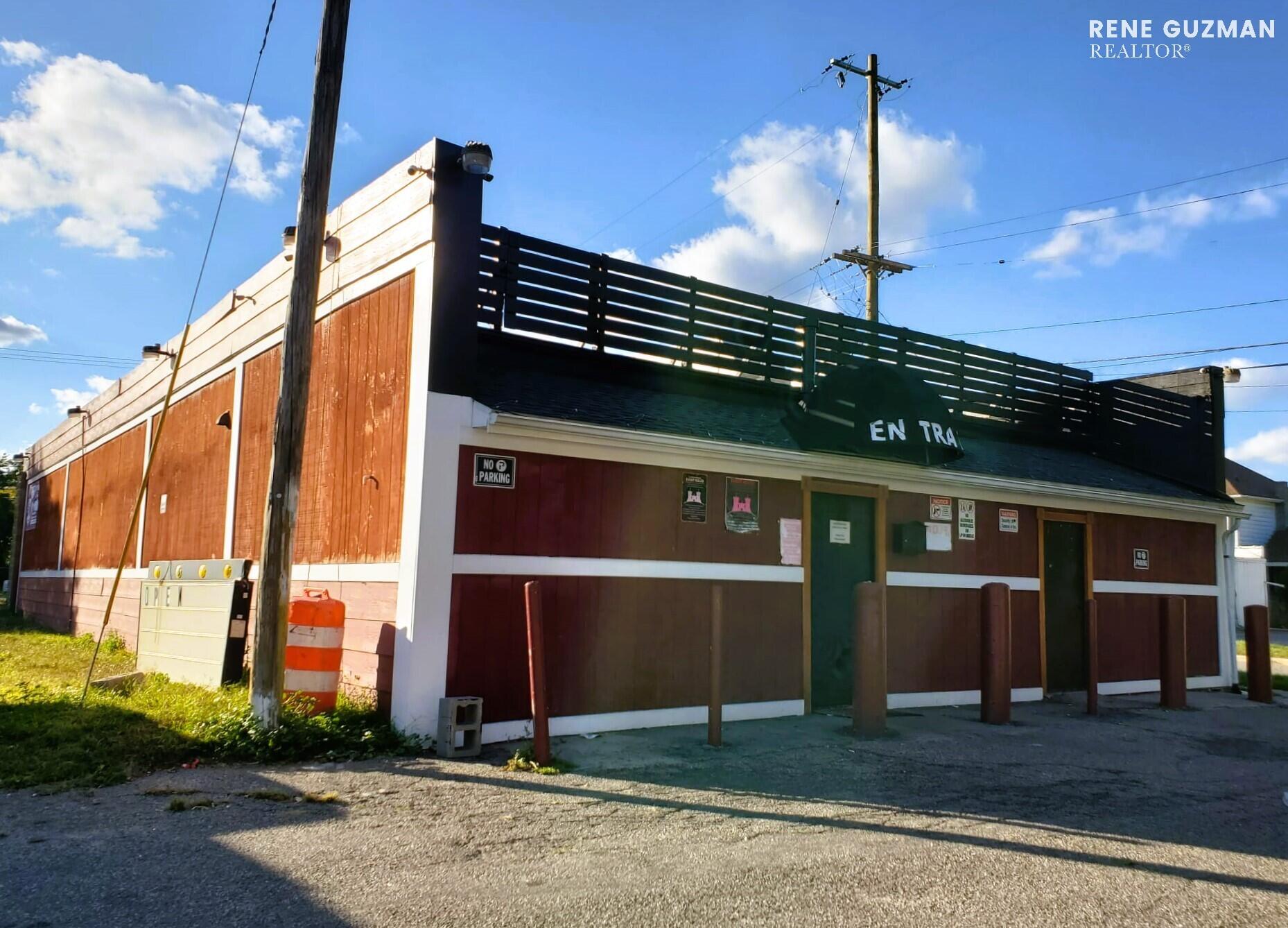 2662 Division Avenue S Grand Rapids City MI 49507