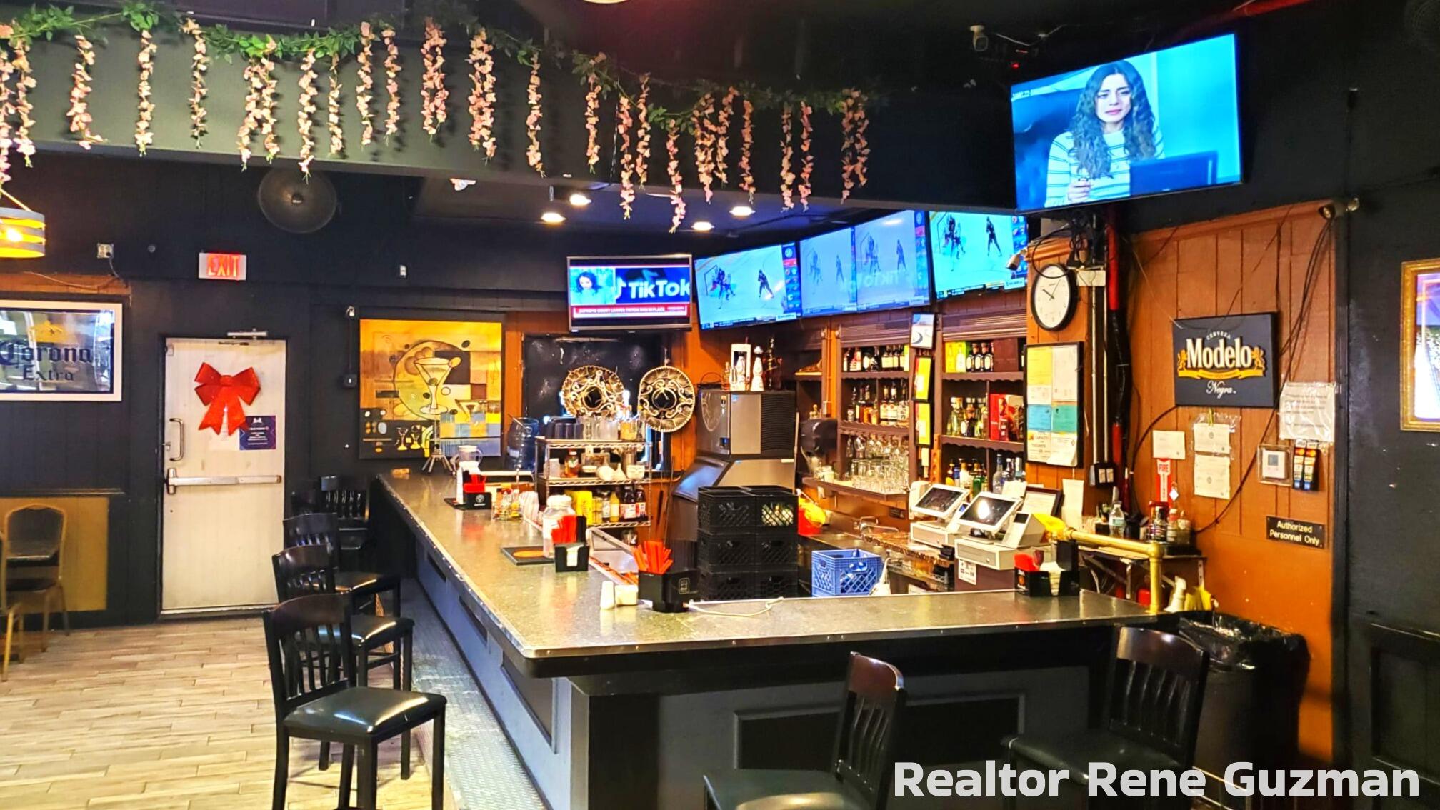 2662 Division Avenue S Grand Rapids City MI 49507