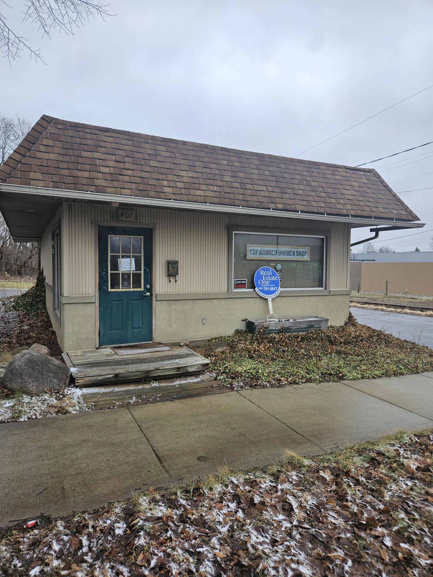 402 N Superior Street Albion City MI 49224
