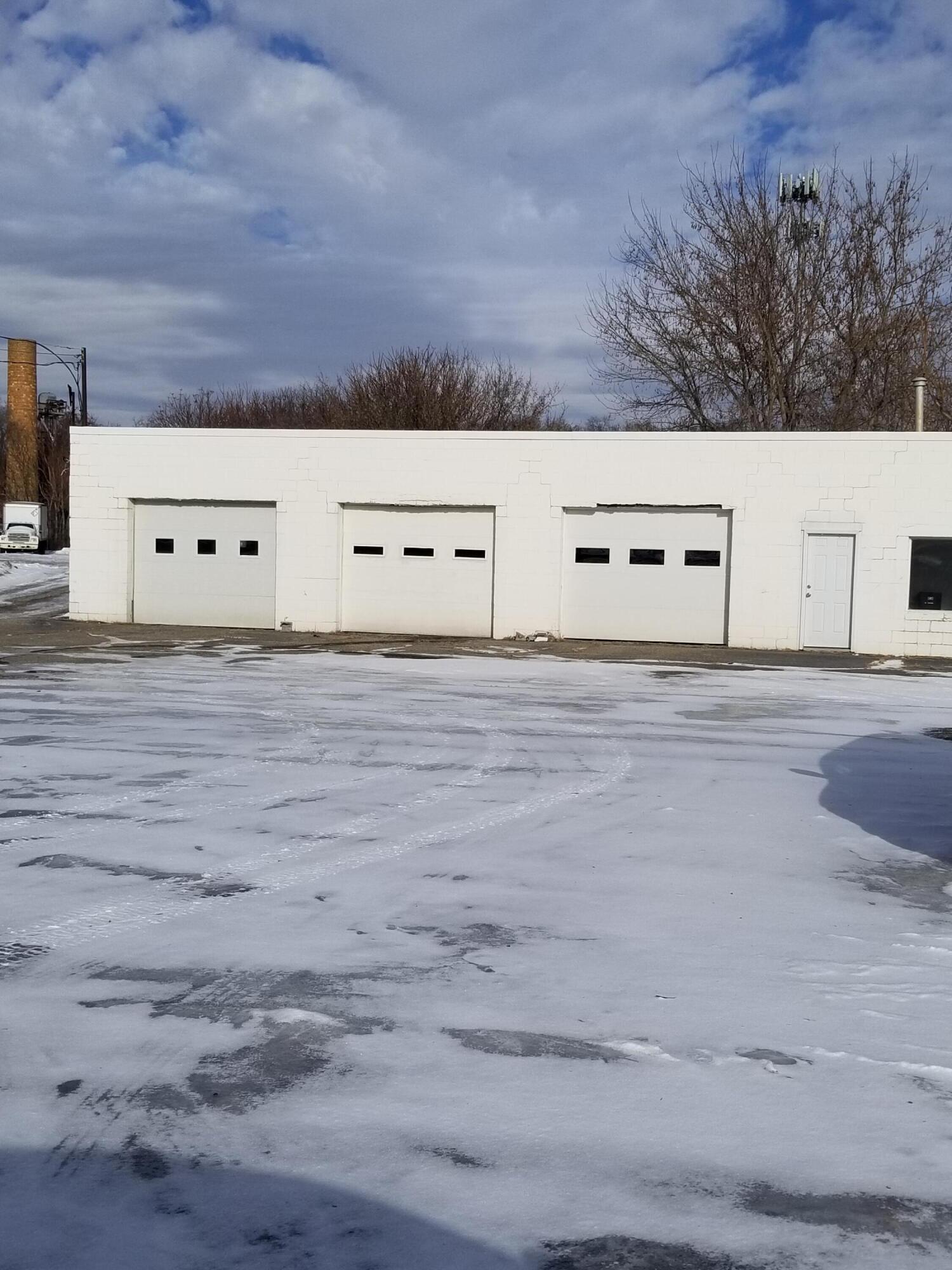 95 W Carleton Road Hillsdale City MI 49242