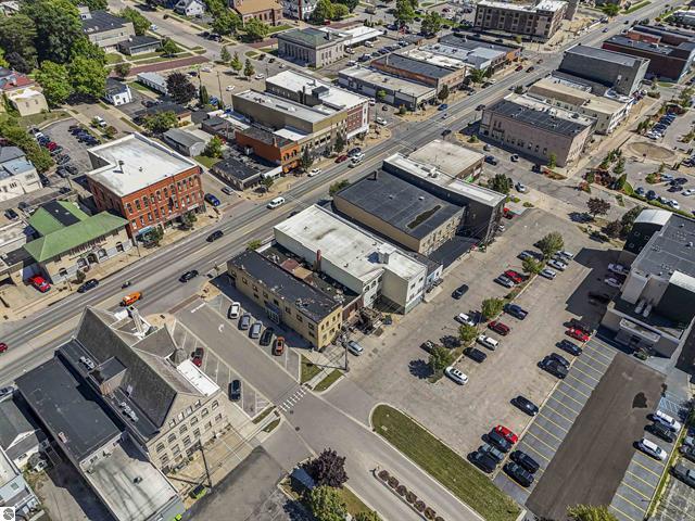 117 N Mitchell Street Cadillac City MI 49601