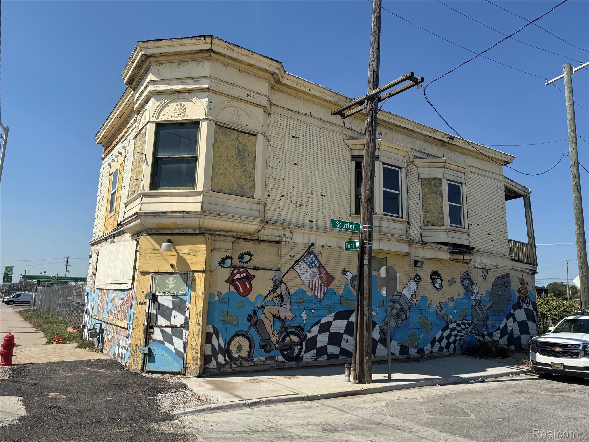 4246 W Fort Street Detroit City MI 48209
