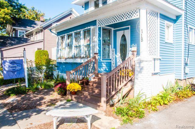 118 W 3rd Street Rochester City MI 48307
