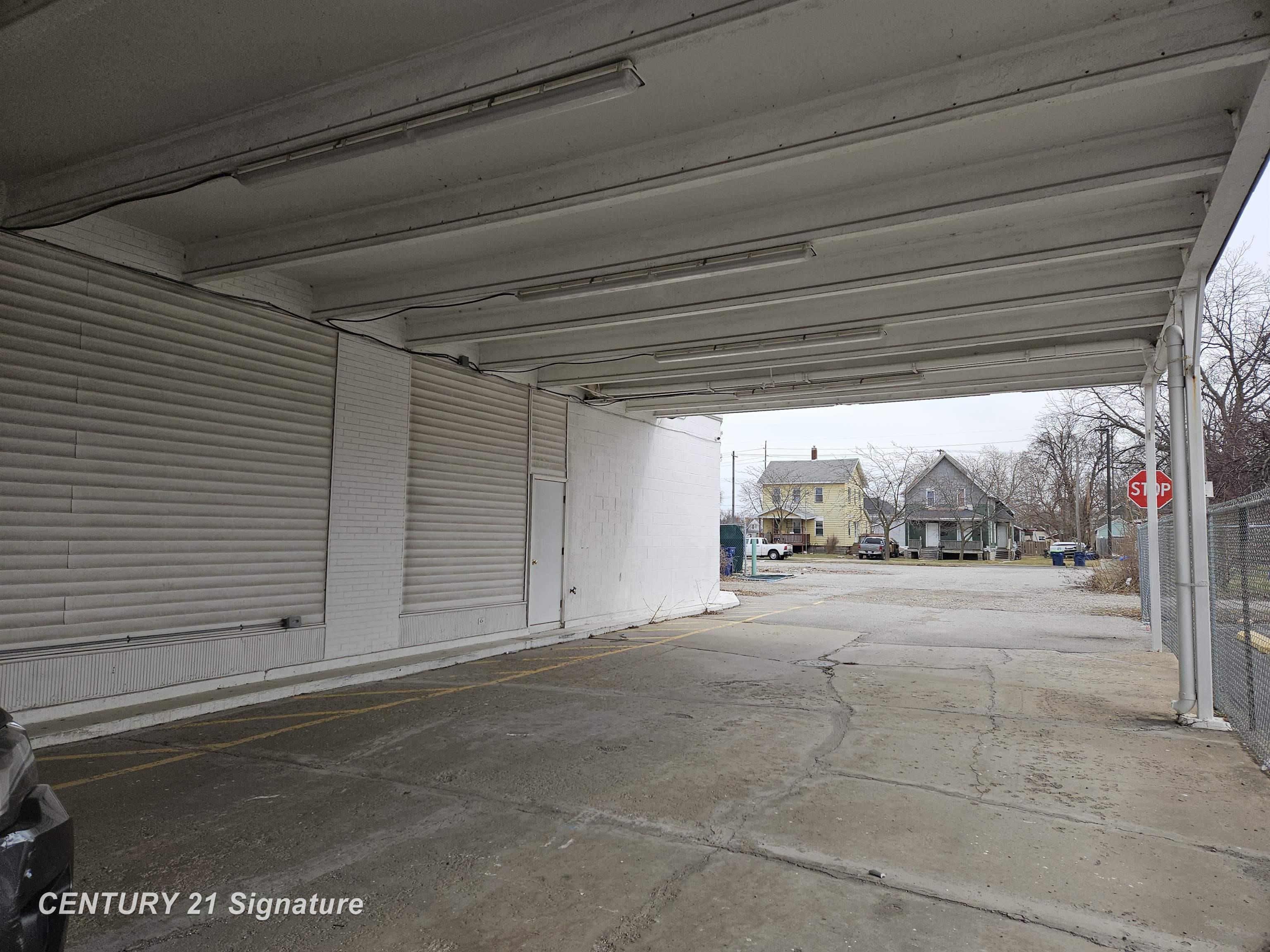 412 Washington Avenue Bay City City MI 48708