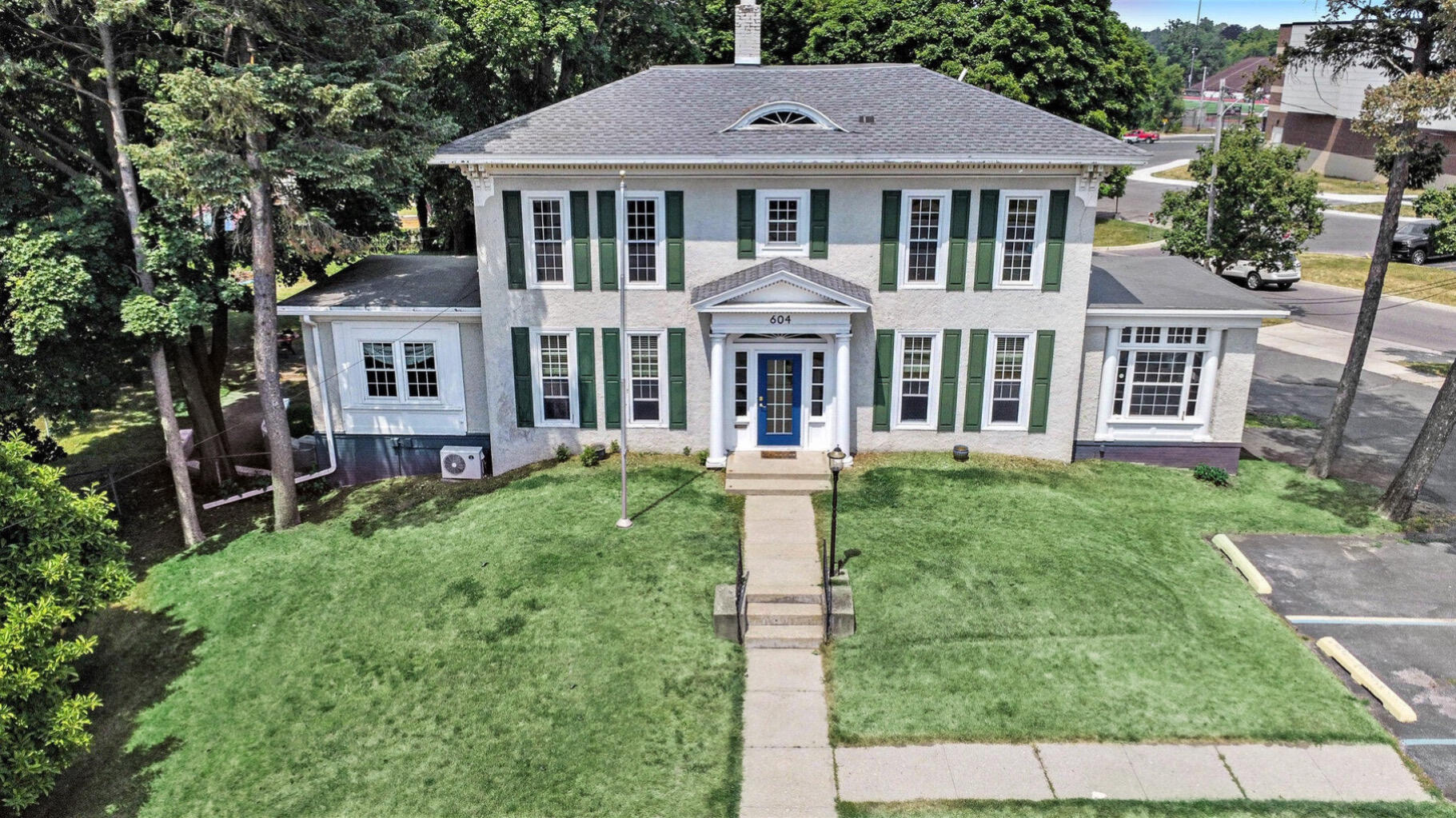 604 Wildwood Avenue Jackson City MI 49201