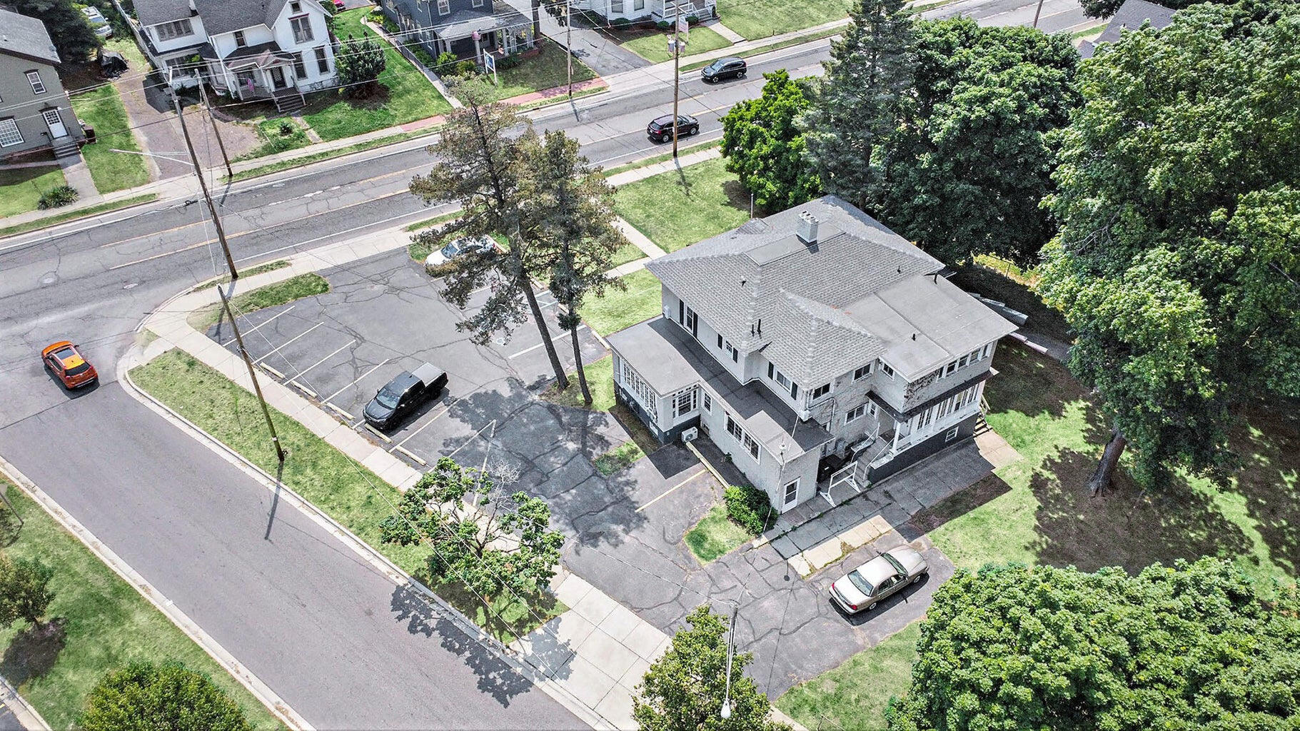 604 Wildwood Avenue Jackson City MI 49201