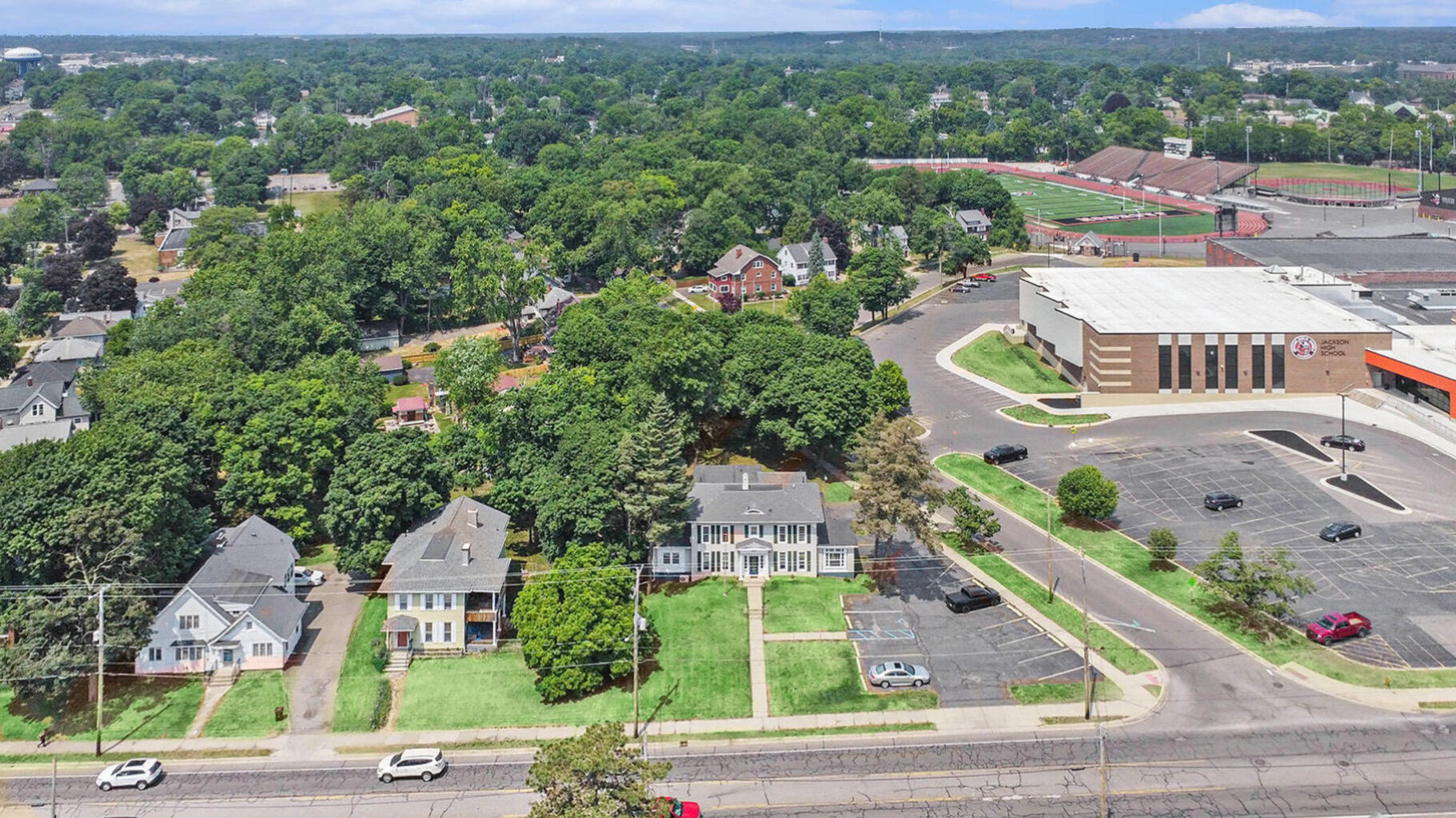 604 Wildwood Avenue Jackson City MI 49201