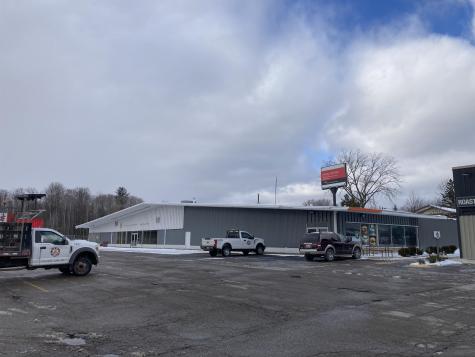 2761 N M-33 Cumming Township MI 48654
