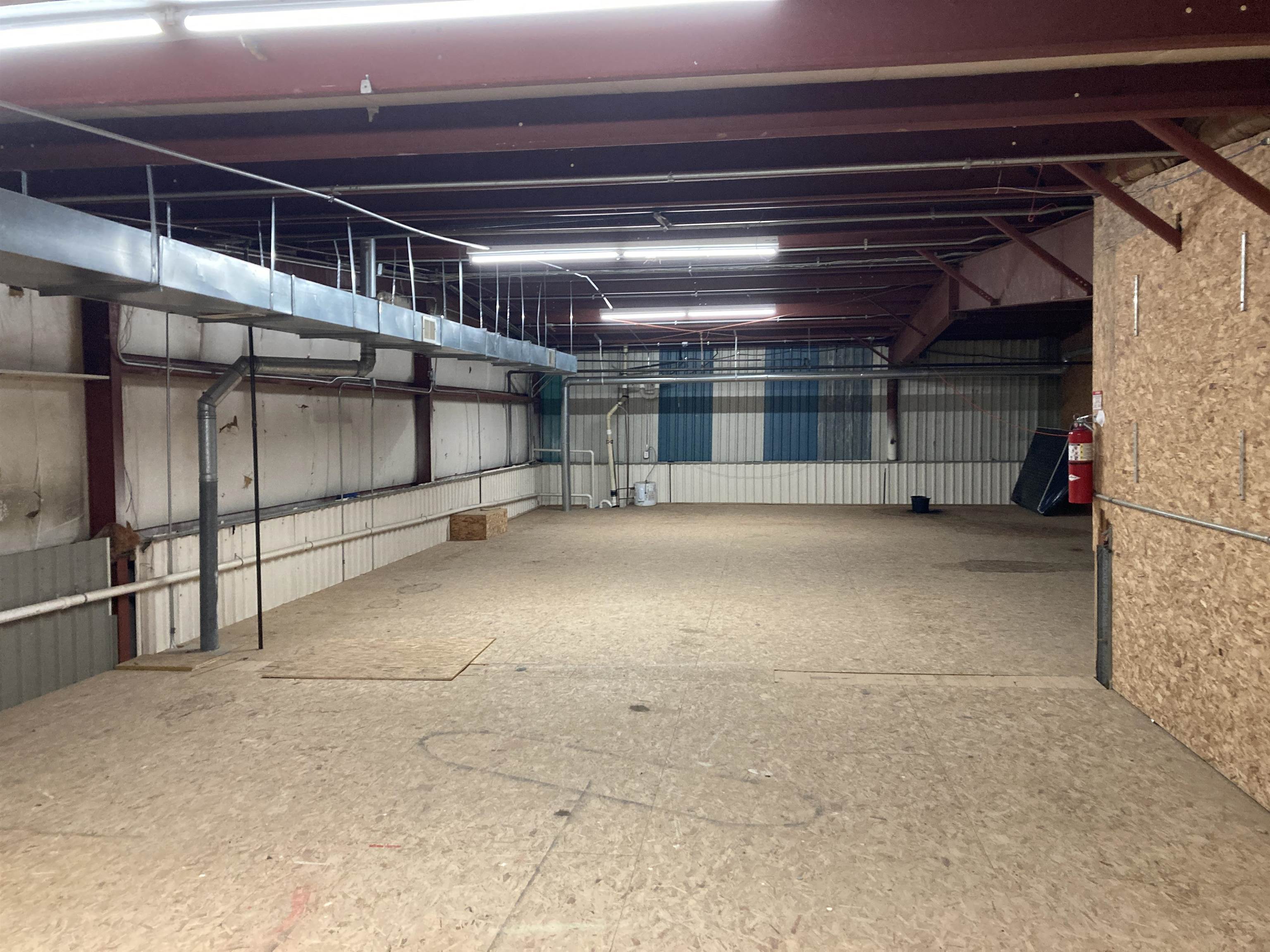 2761 N M-33 Cumming Township MI 48654
