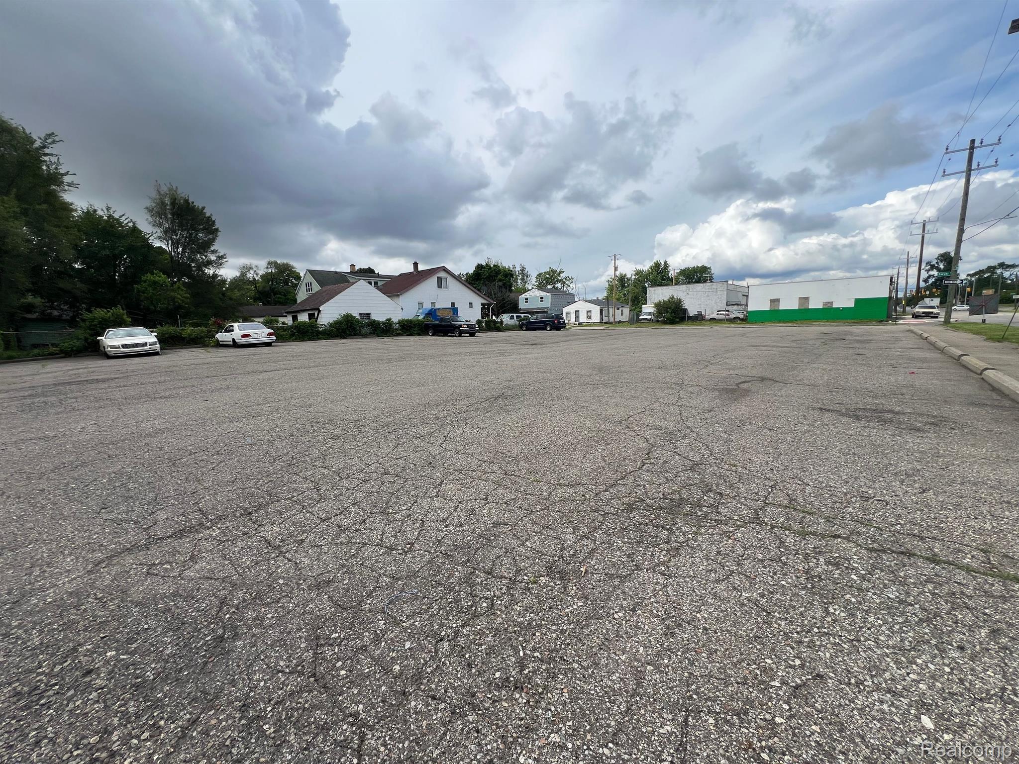 6100 - 6138 E Nevada Street E Detroit City MI 48234