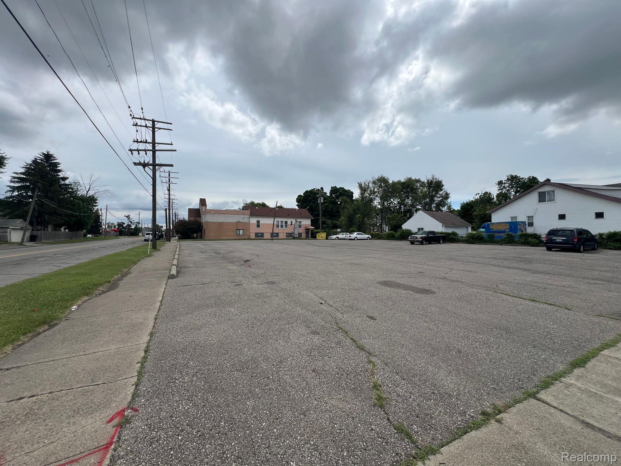 6100 - 6138 E Nevada Street E Detroit City MI 48234