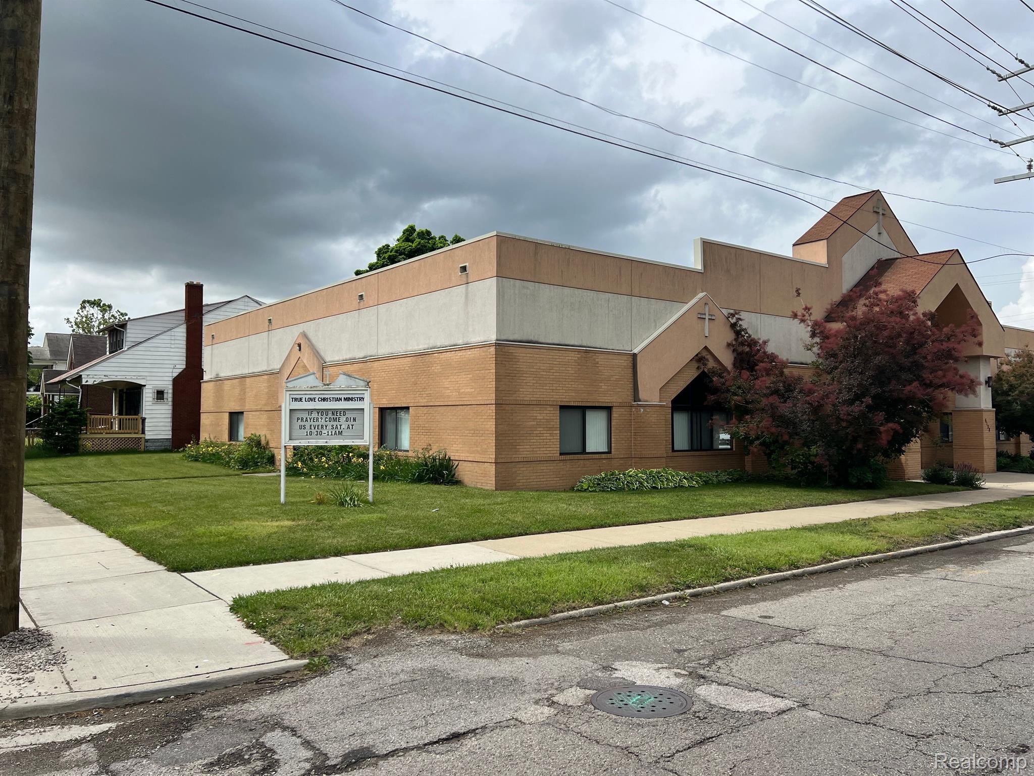 6100 - 6138 E Nevada Street E Detroit City MI 48234