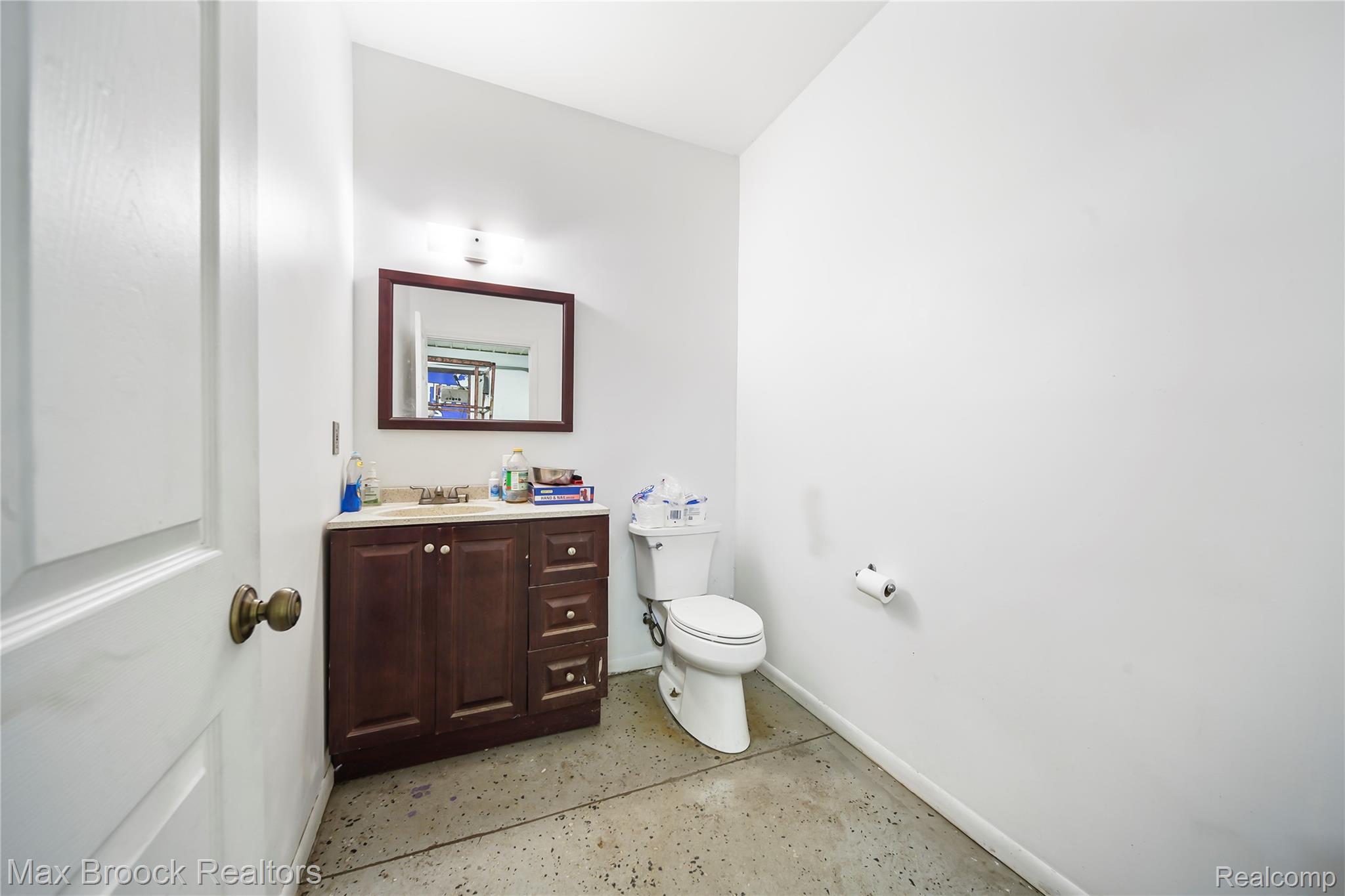 105 S Ortonville Road Ortonville Village MI 48462