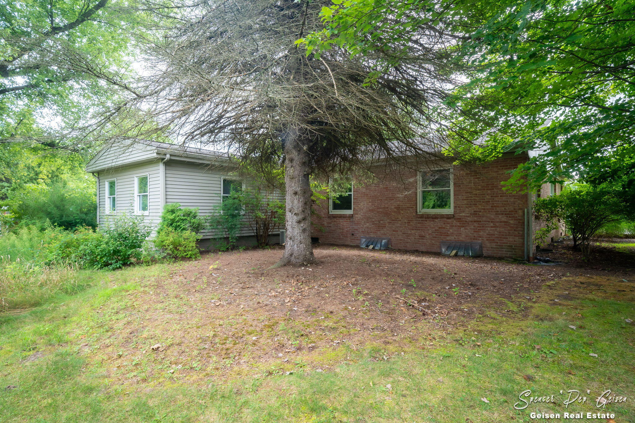 10606 W Carson City Road Eureka Township MI 48838