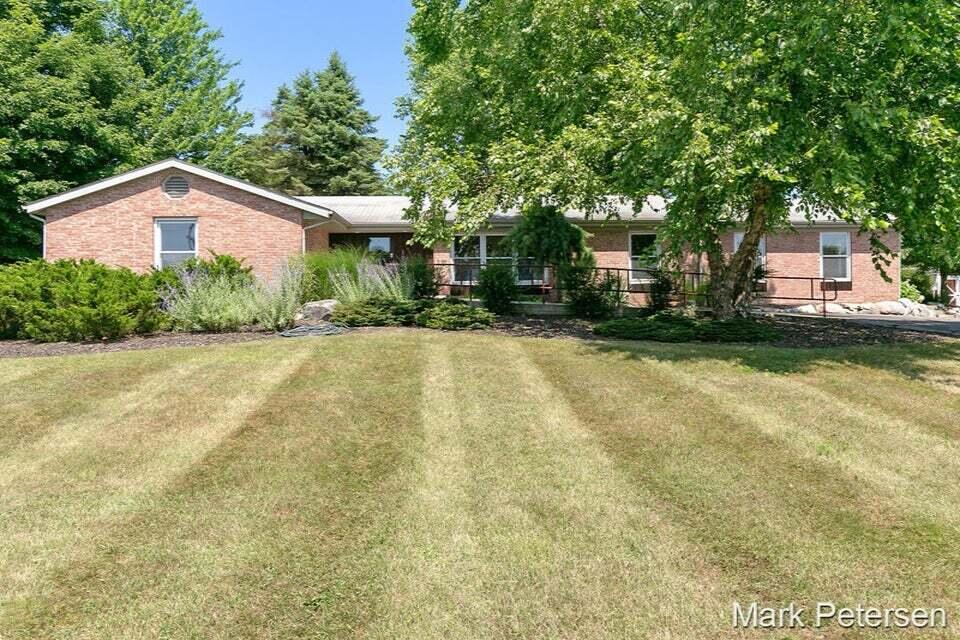 10606 W Carson City Road Eureka Township MI 48838