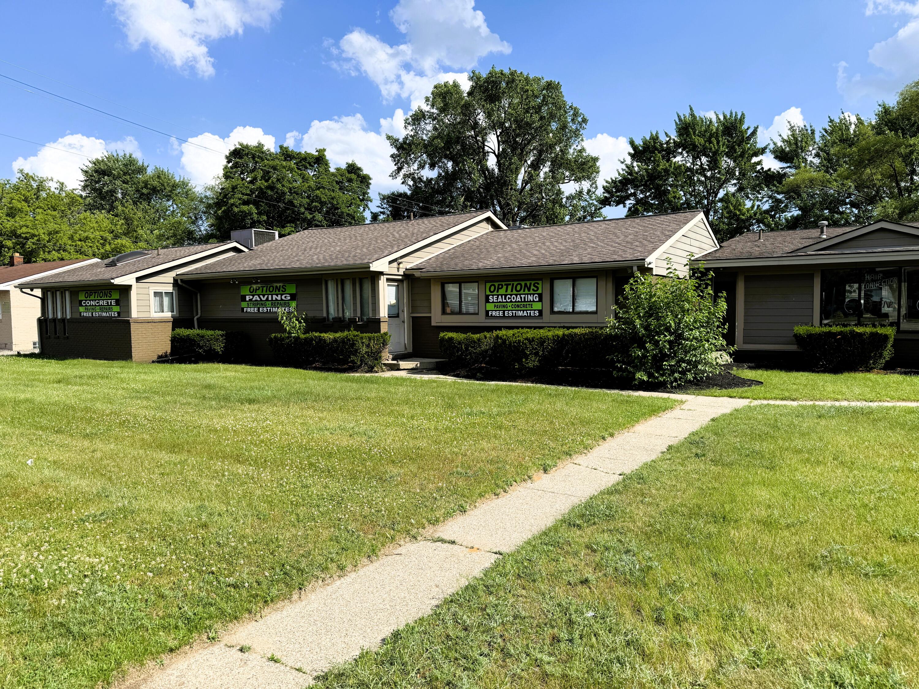 5685 Highland Road Waterford Charter Township MI 48327