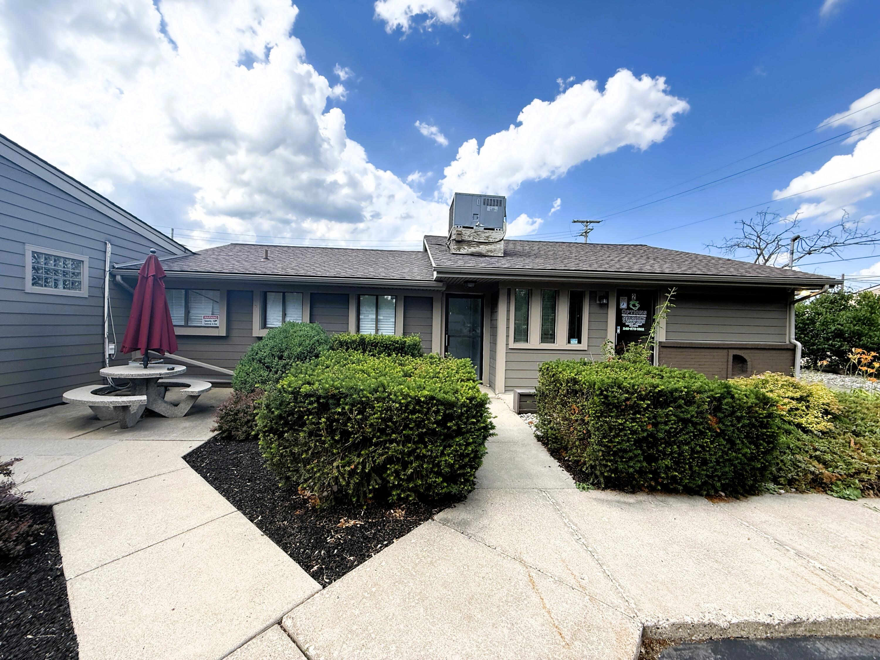 5685 Highland Road Waterford Charter Township MI 48327