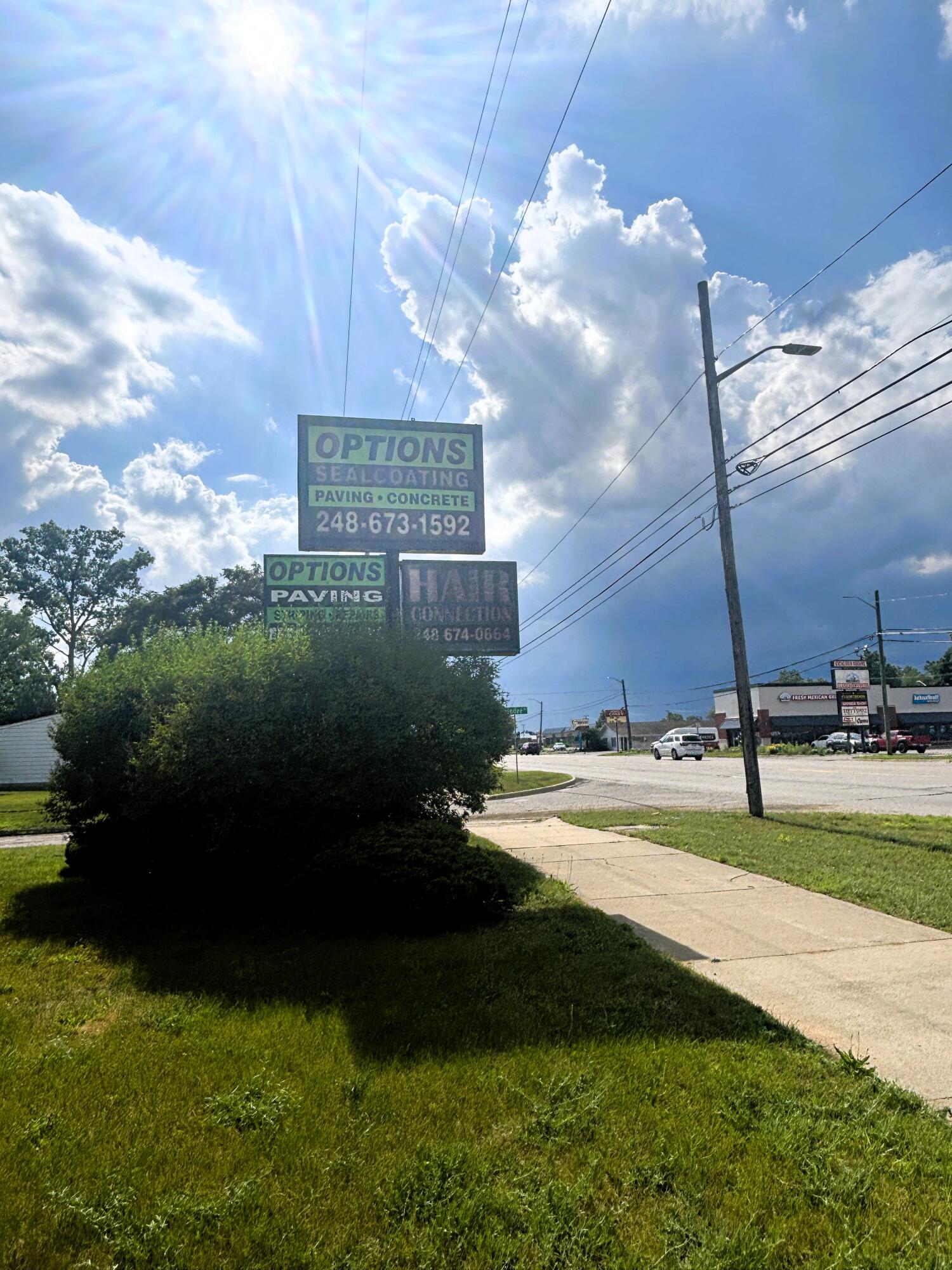5685 Highland Road Waterford Charter Township MI 48327