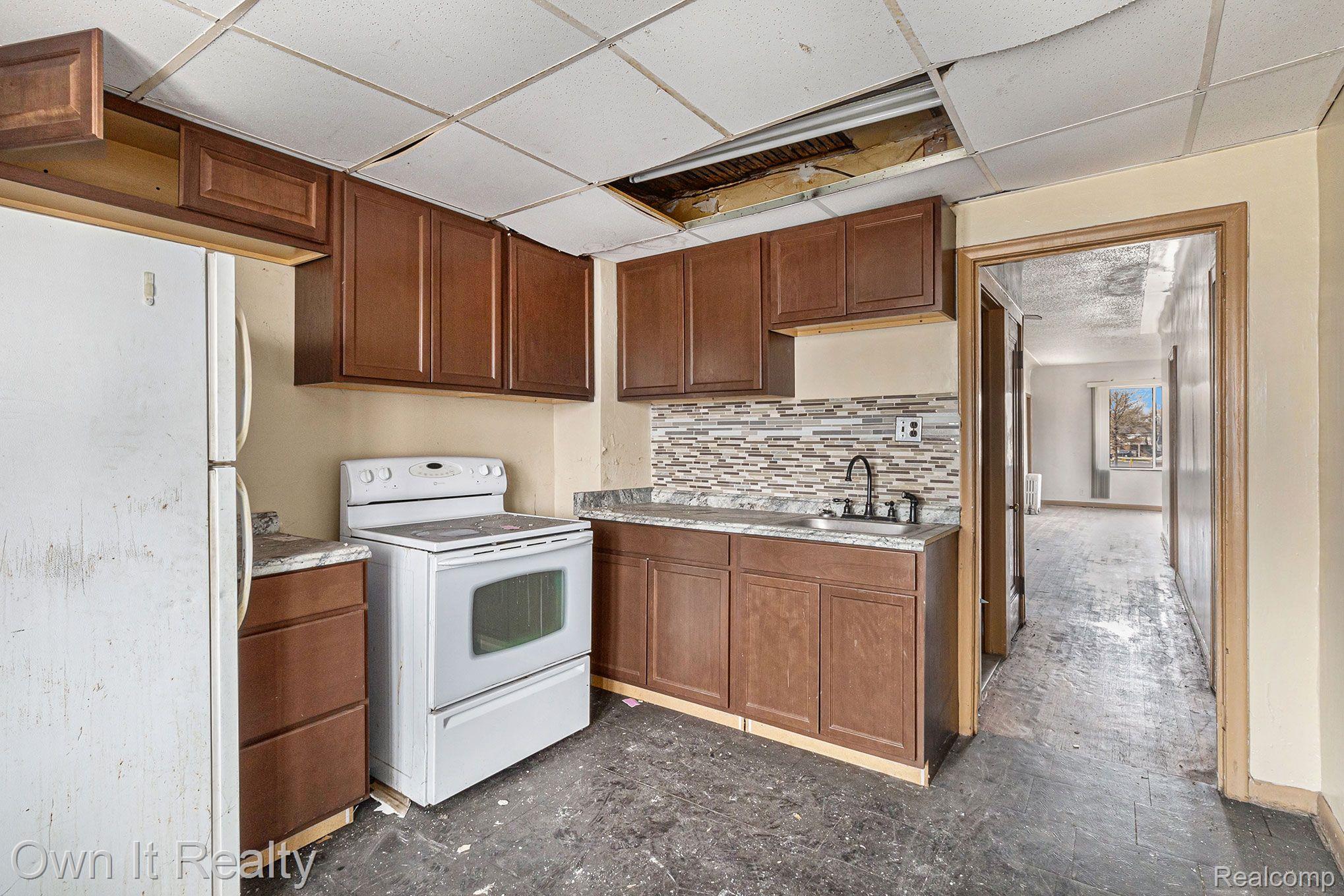 15144 Harper Avenue Detroit City MI 48224
