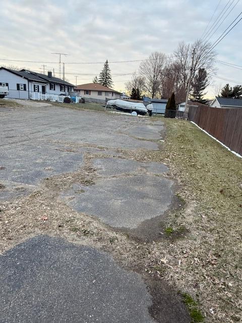 1302 N Eaton Street Albion City MI 49224