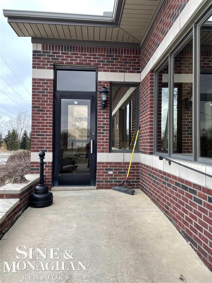 15313 Bryce Capac Village MI 48014