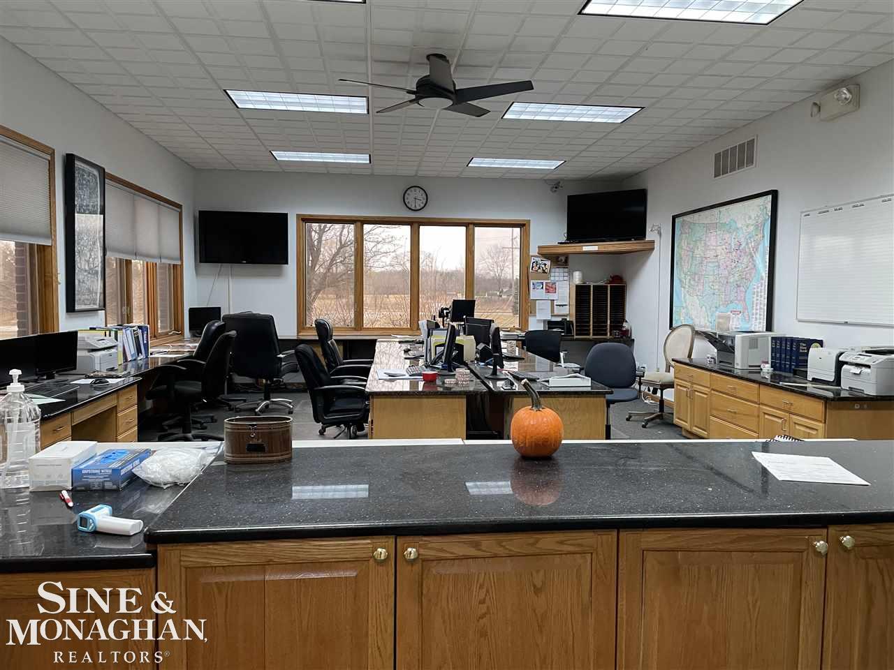 15313 Bryce Capac Village MI 48014