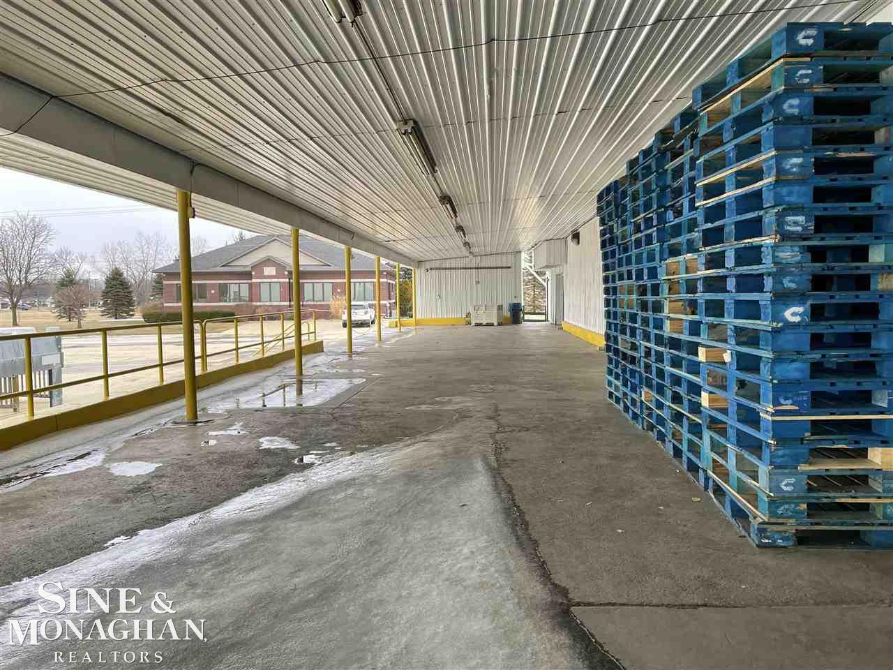 15313 Bryce Capac Village MI 48014