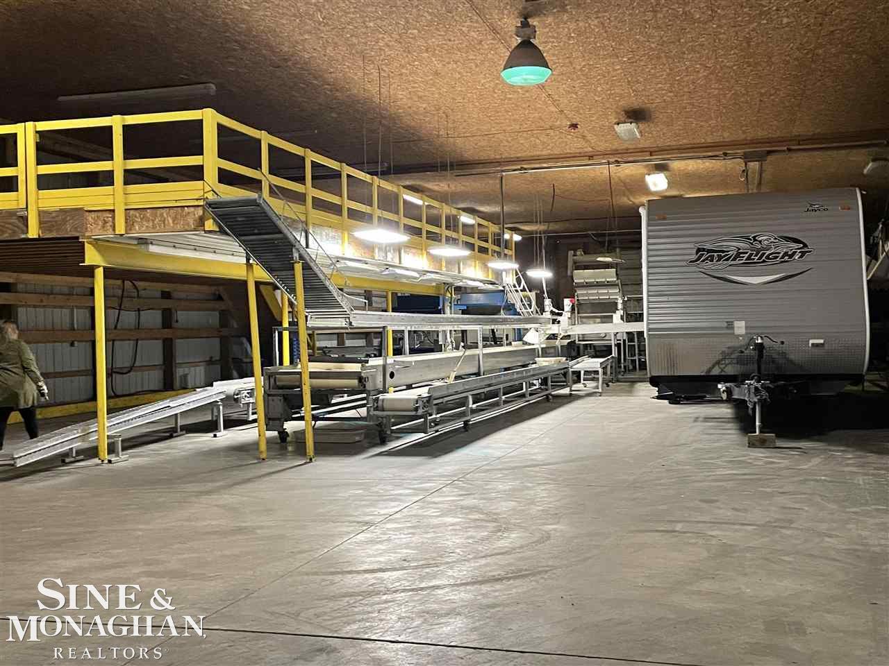 15313 Bryce Capac Village MI 48014