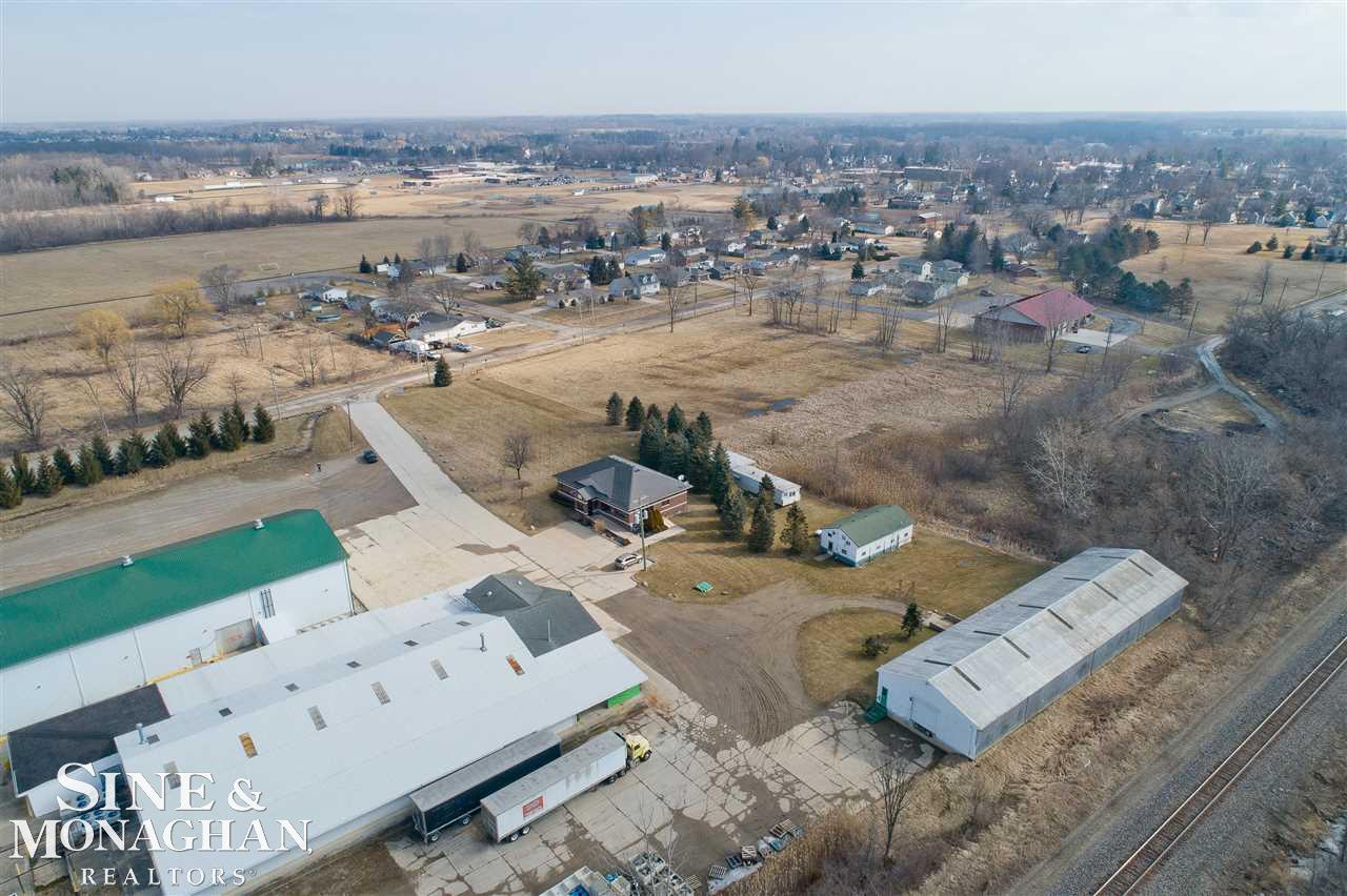 15313 Bryce Capac Village MI 48014