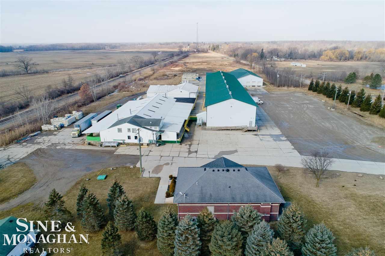 15313 Bryce Capac Village MI 48014