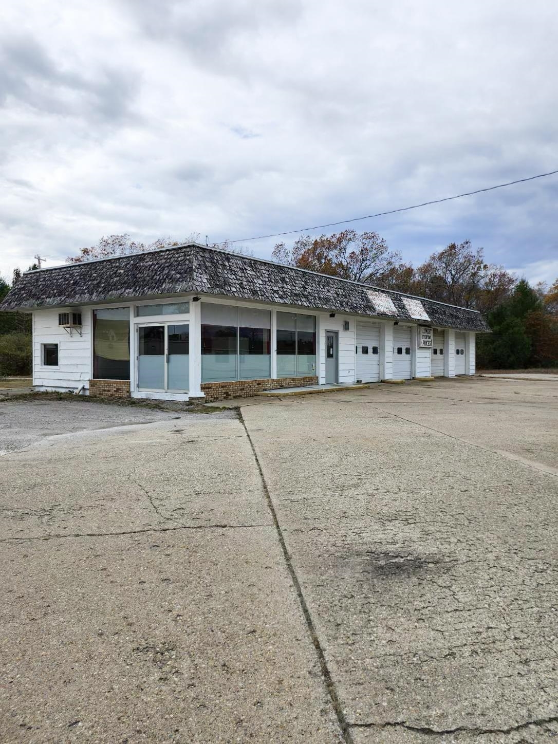 5115 N Us-23 Oscoda Charter Township MI 48750