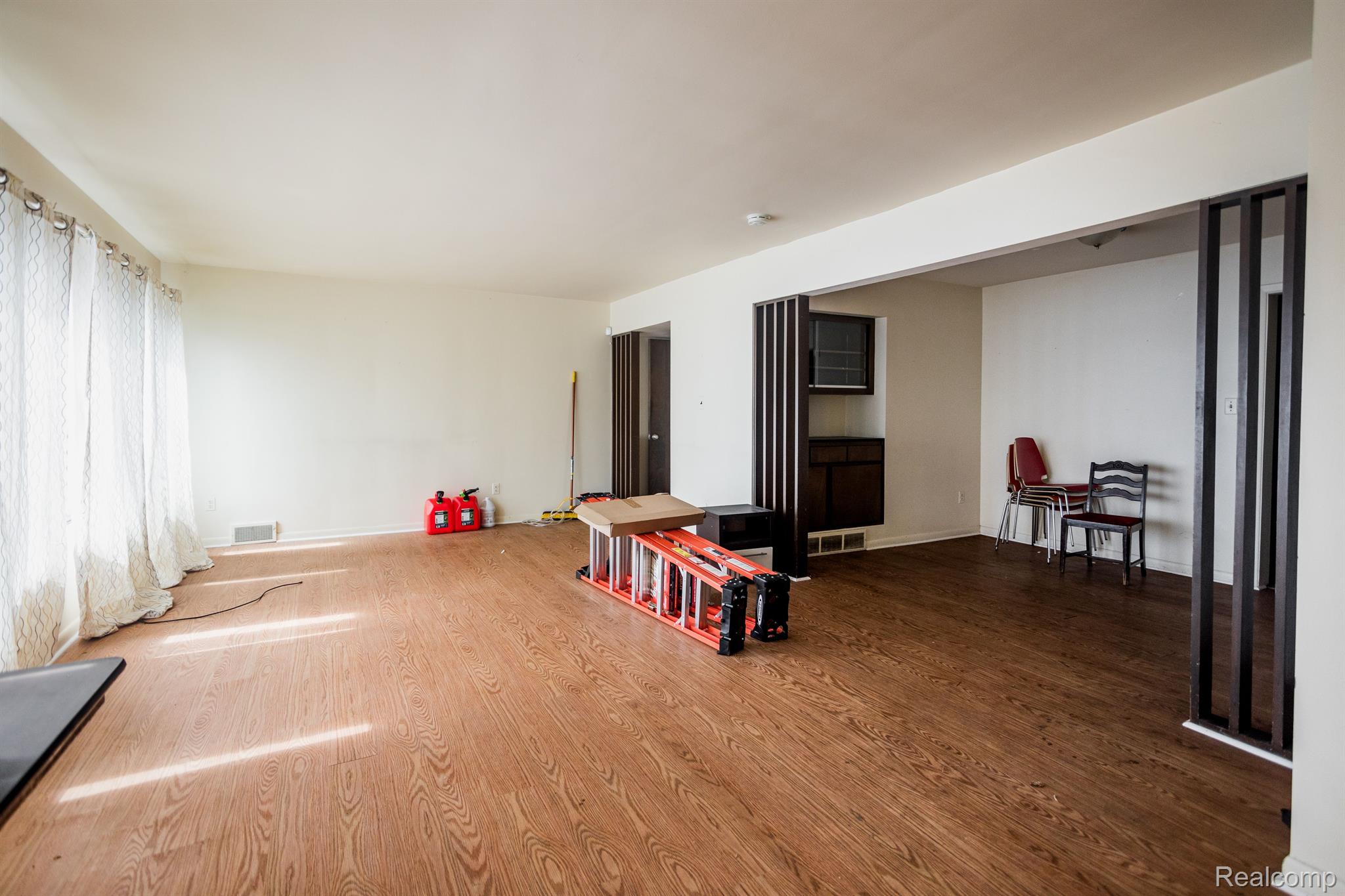 3553 W Vernor Detroit City MI 48216
