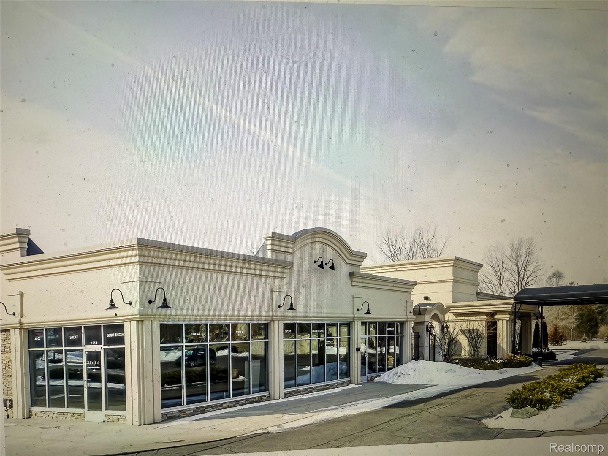1537 E Pierson Road Flushing City MI 48433