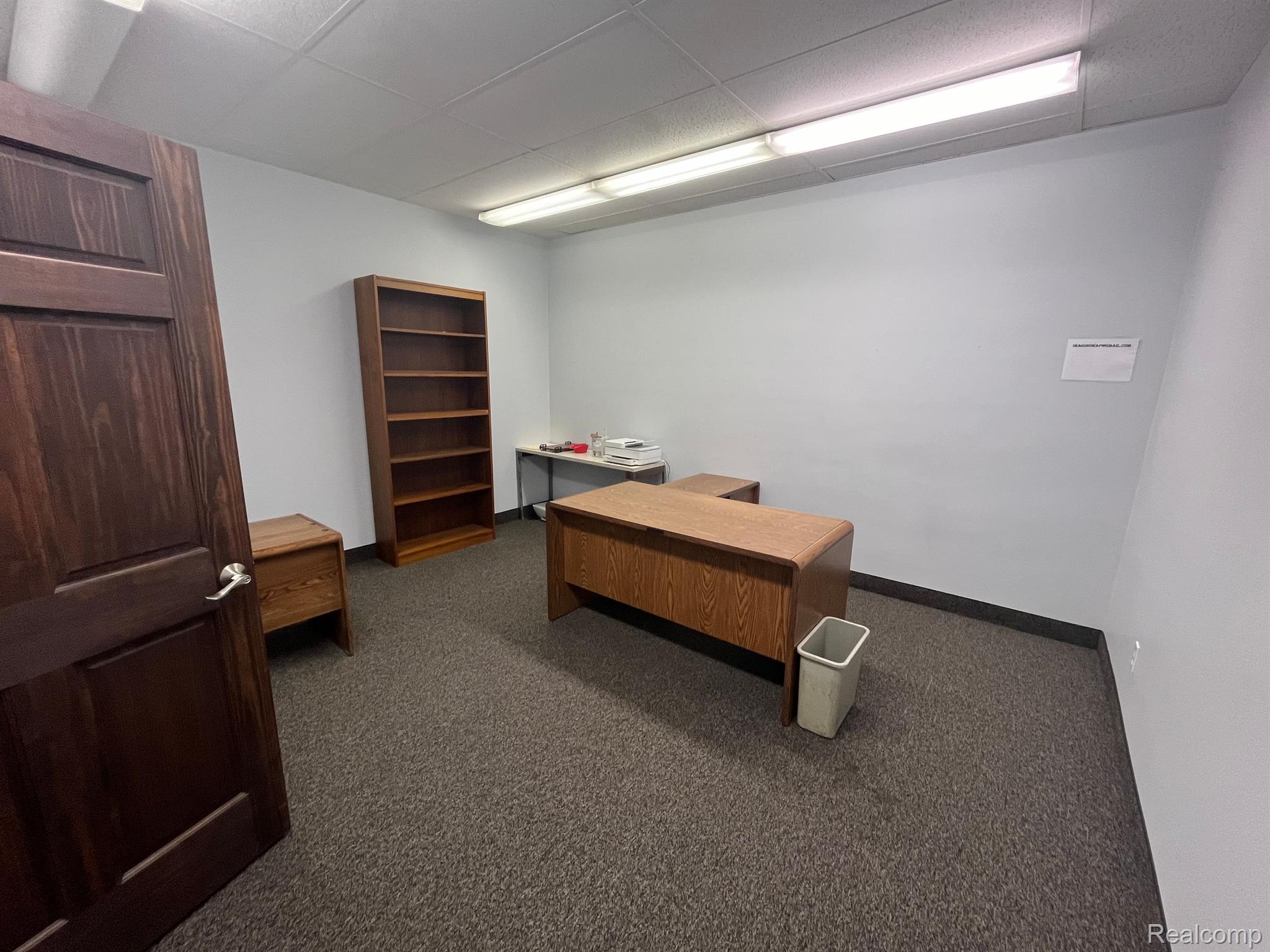 6748 Allen Road Allen Park City MI 48101
