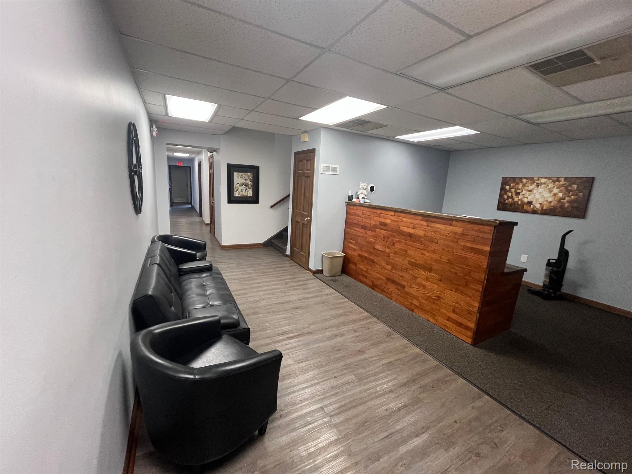 6748 Allen Road Allen Park City MI 48101