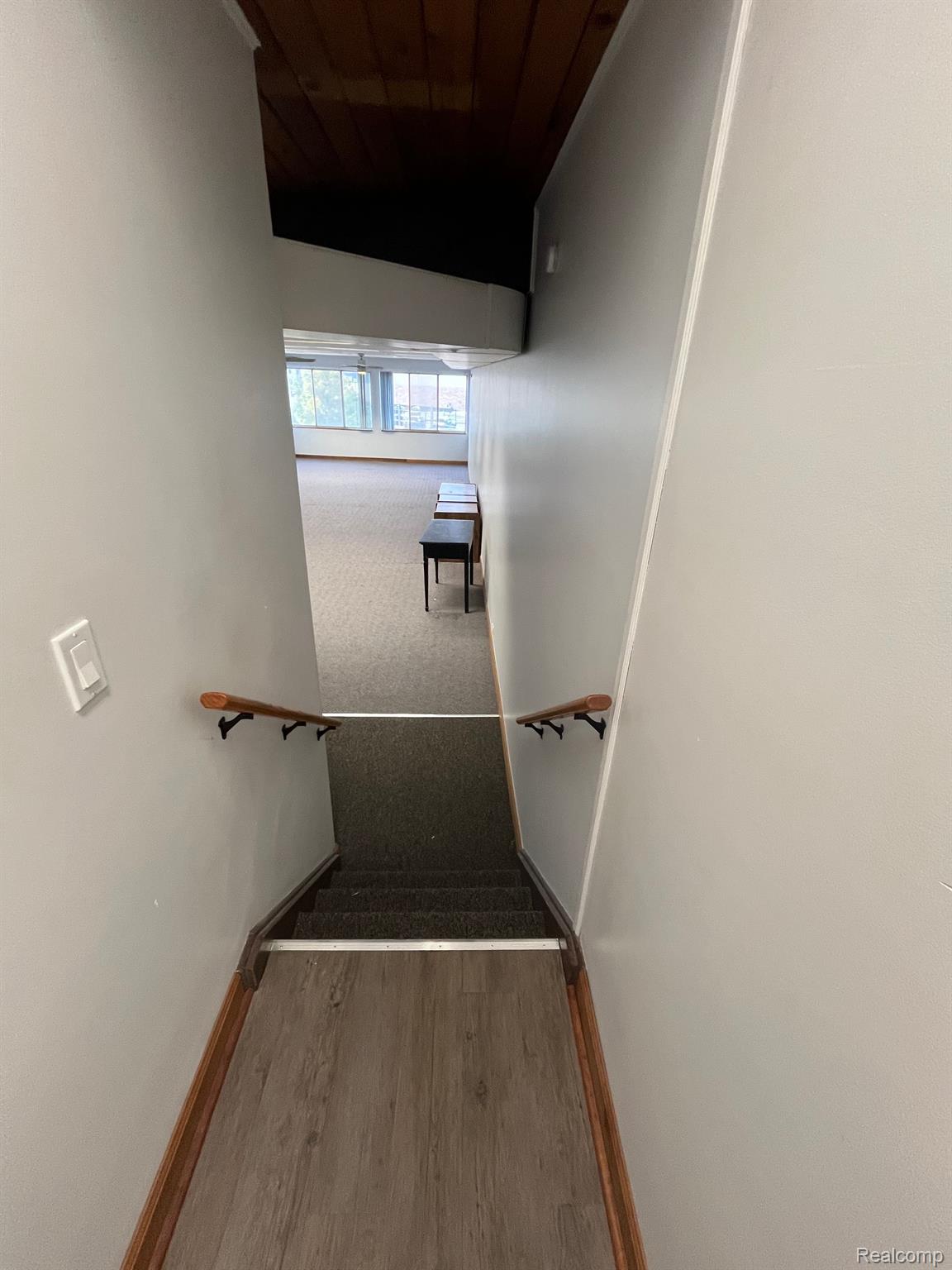 6748 Allen Road Allen Park City MI 48101